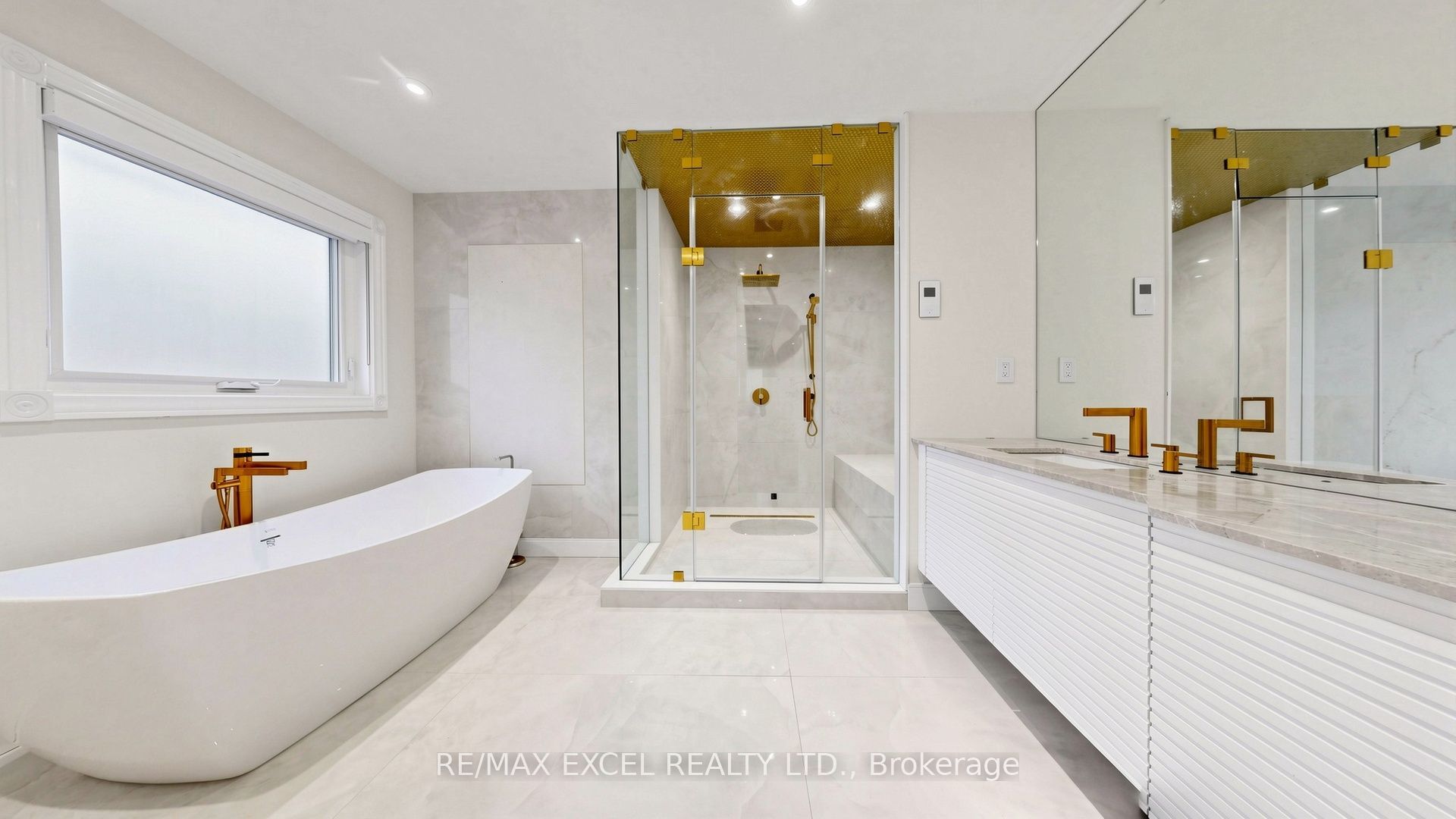 2b Trinity Crescent Property Photo 30