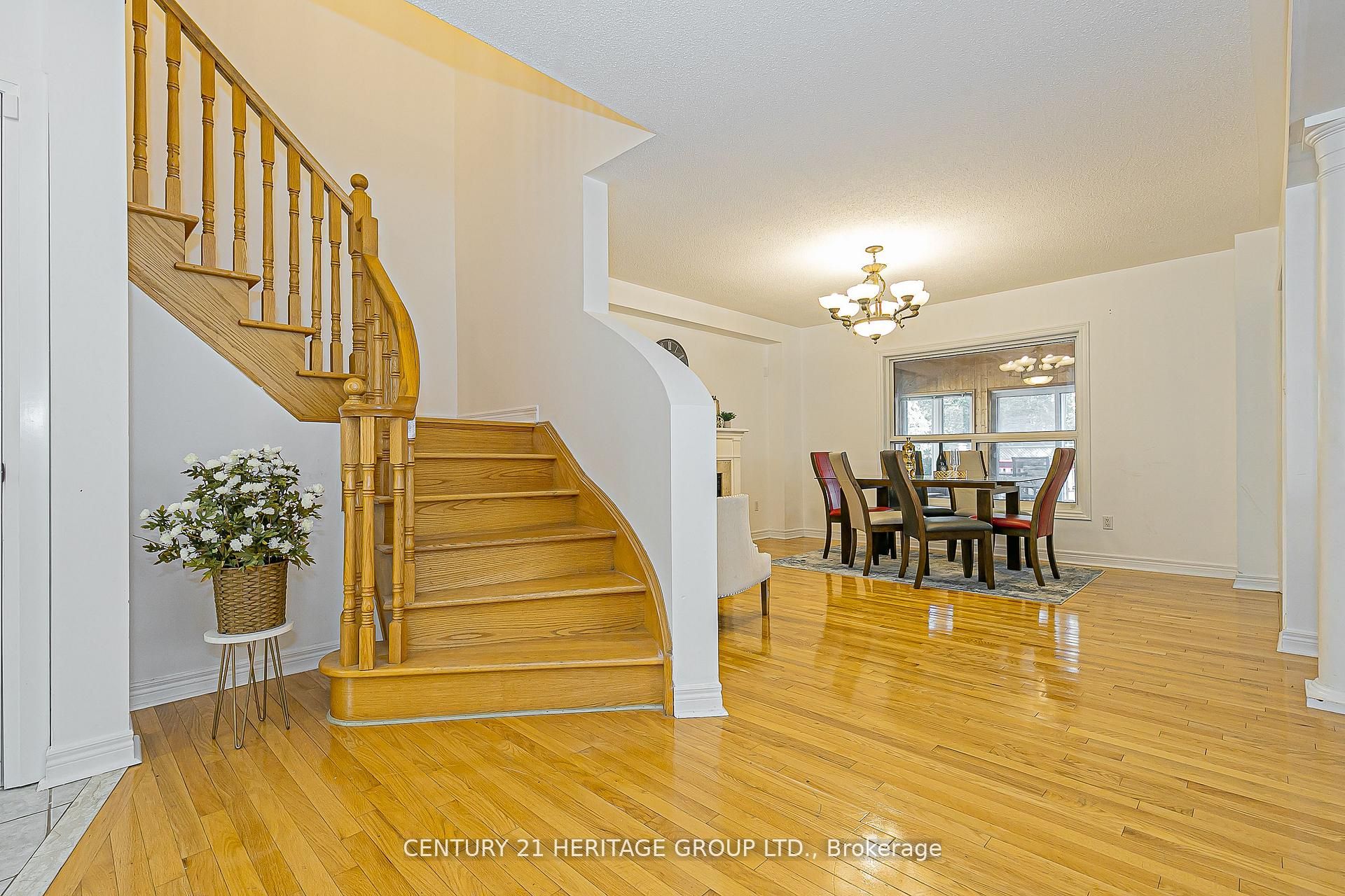 29 Eminence Road Property Photo 3