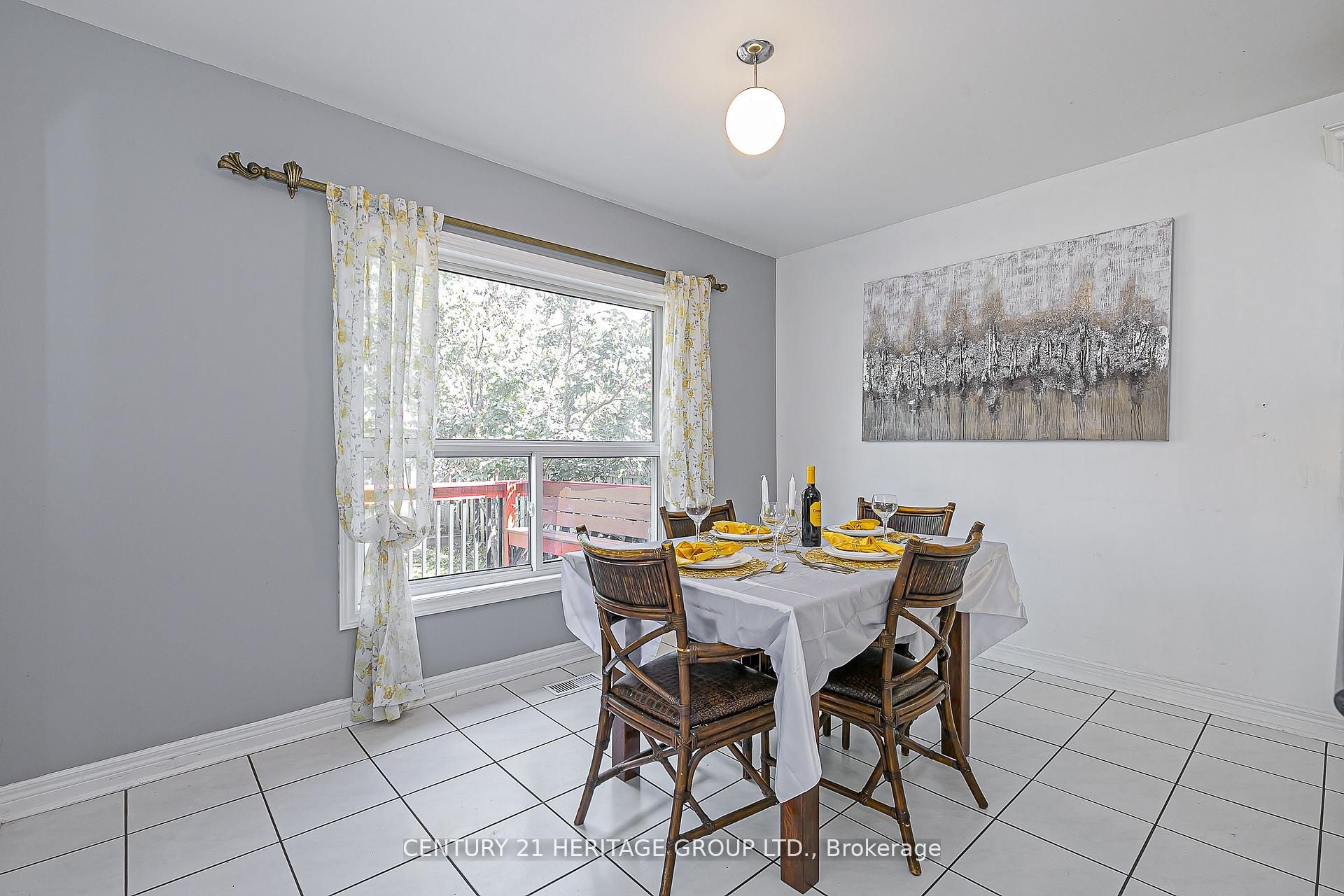 29 Eminence Road Property Photo 11