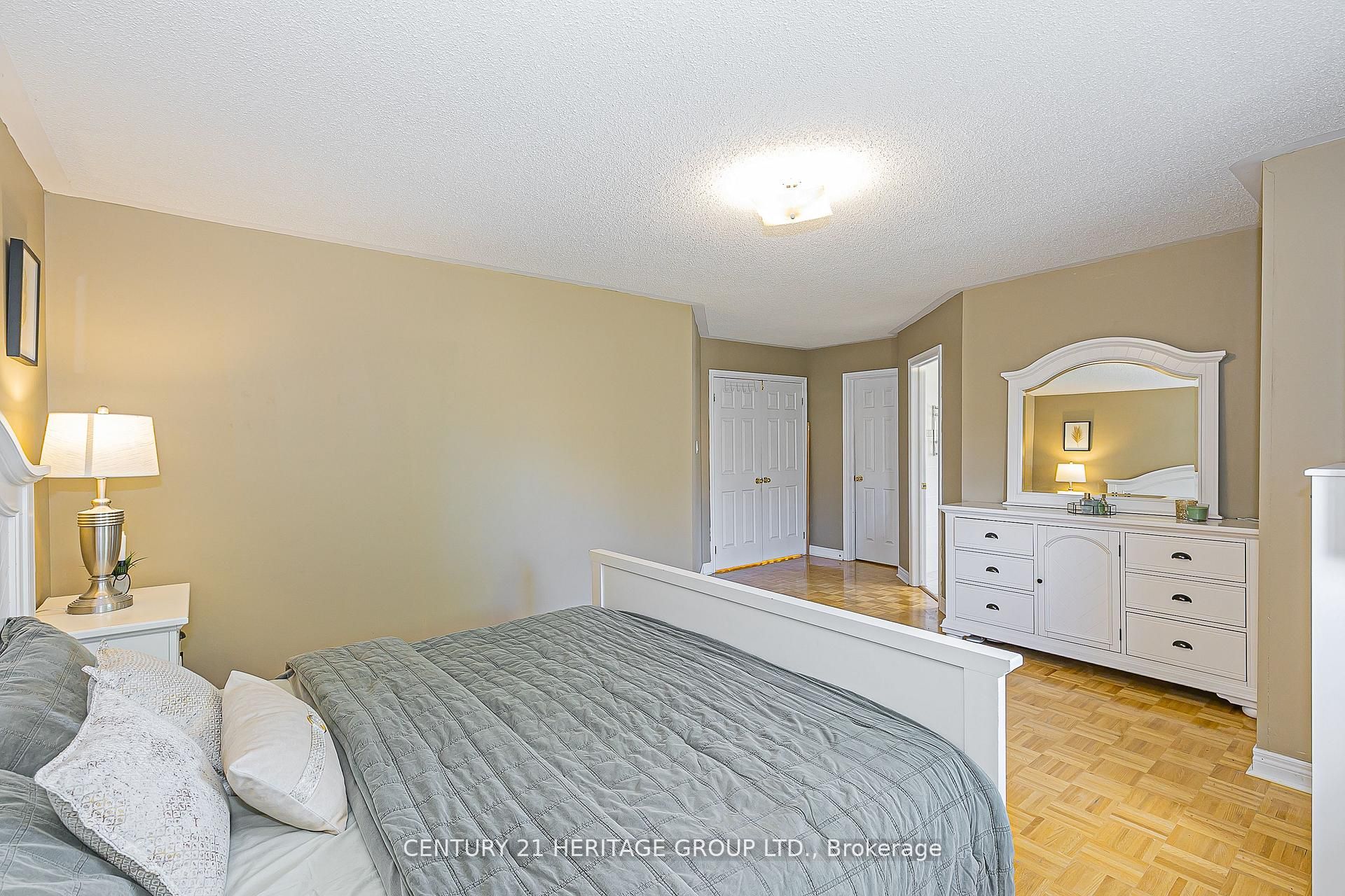 29 Eminence Road Property Photo 19