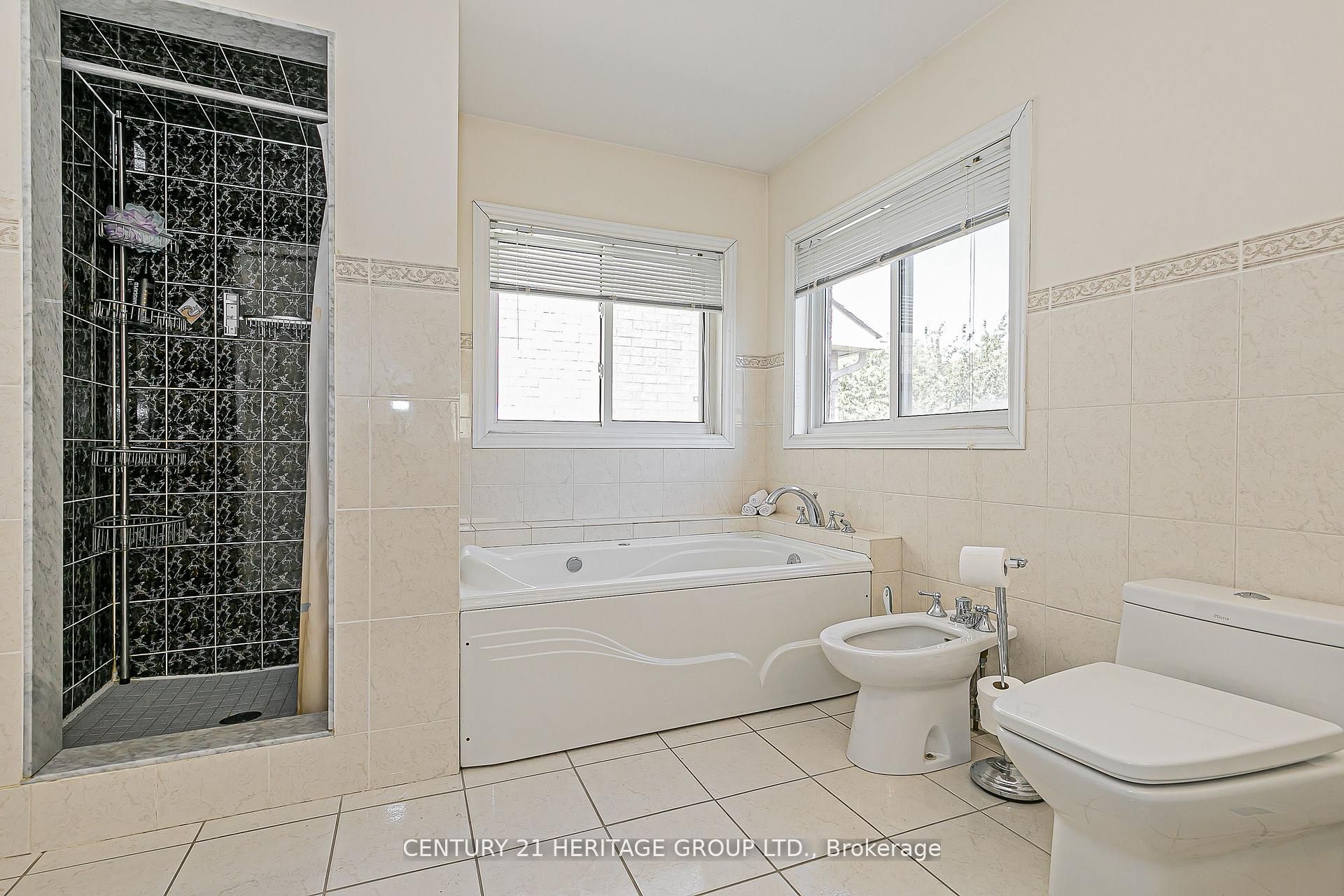29 Eminence Road Property Photo 21