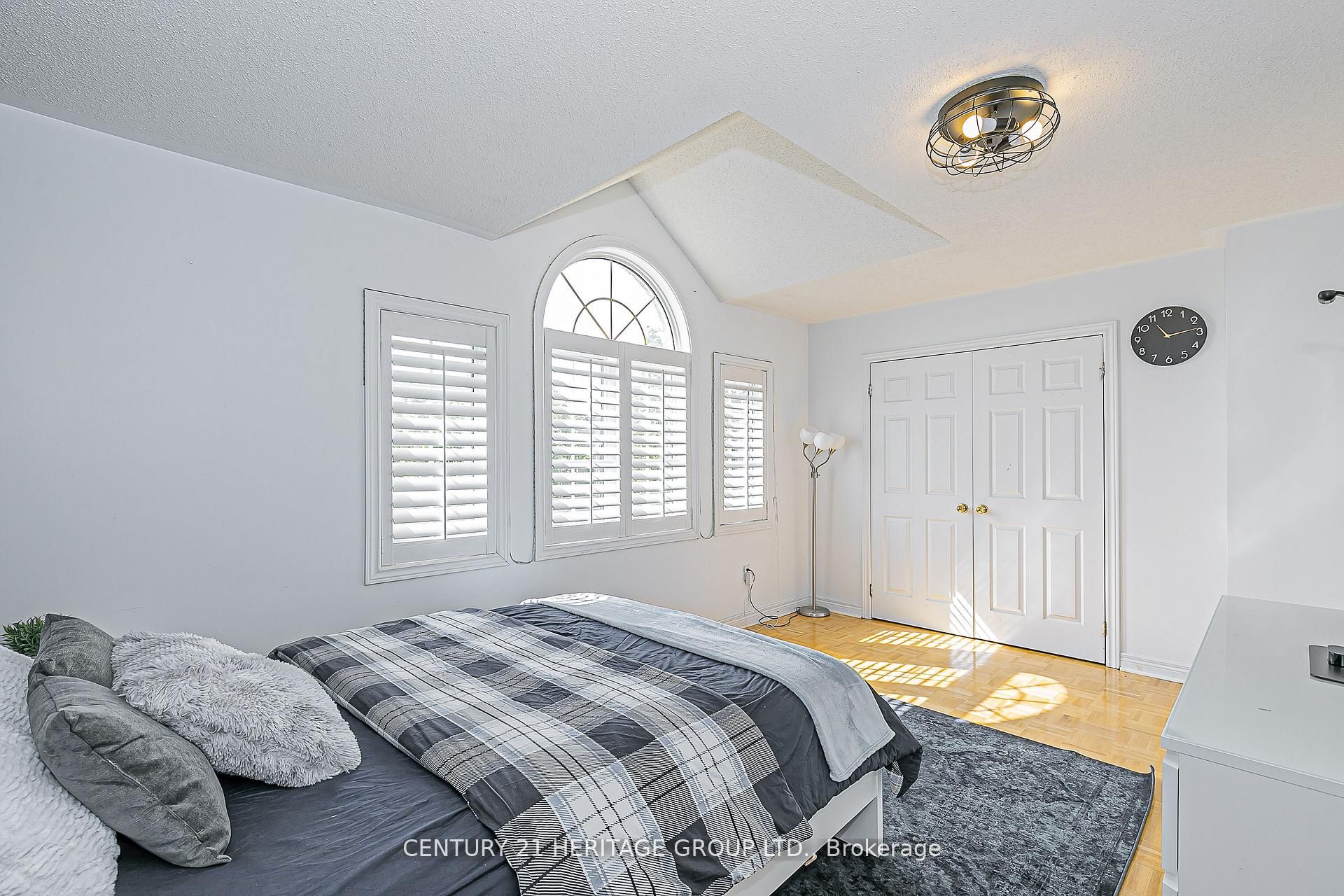 29 Eminence Road Property Photo 24