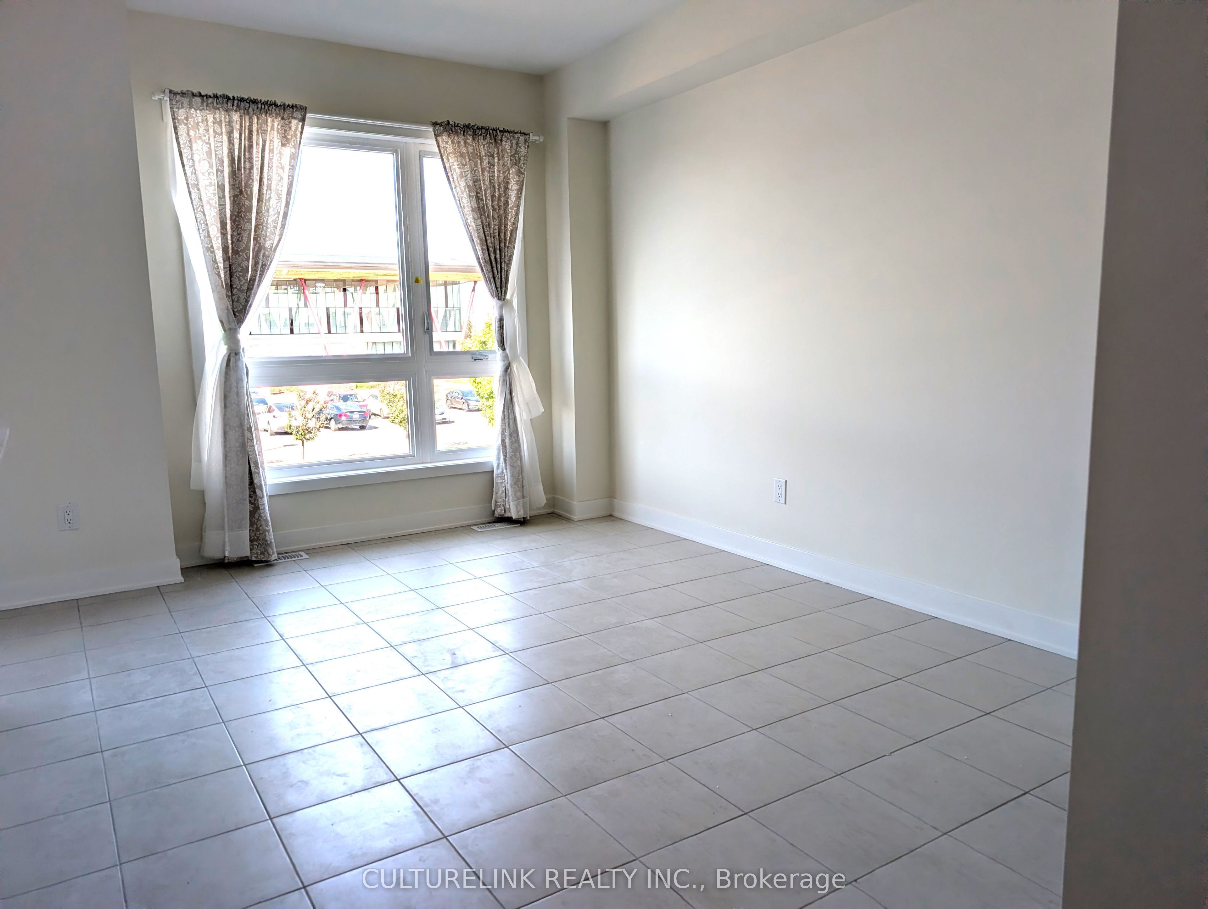 47 Mumbai Drive Property Photo 8
