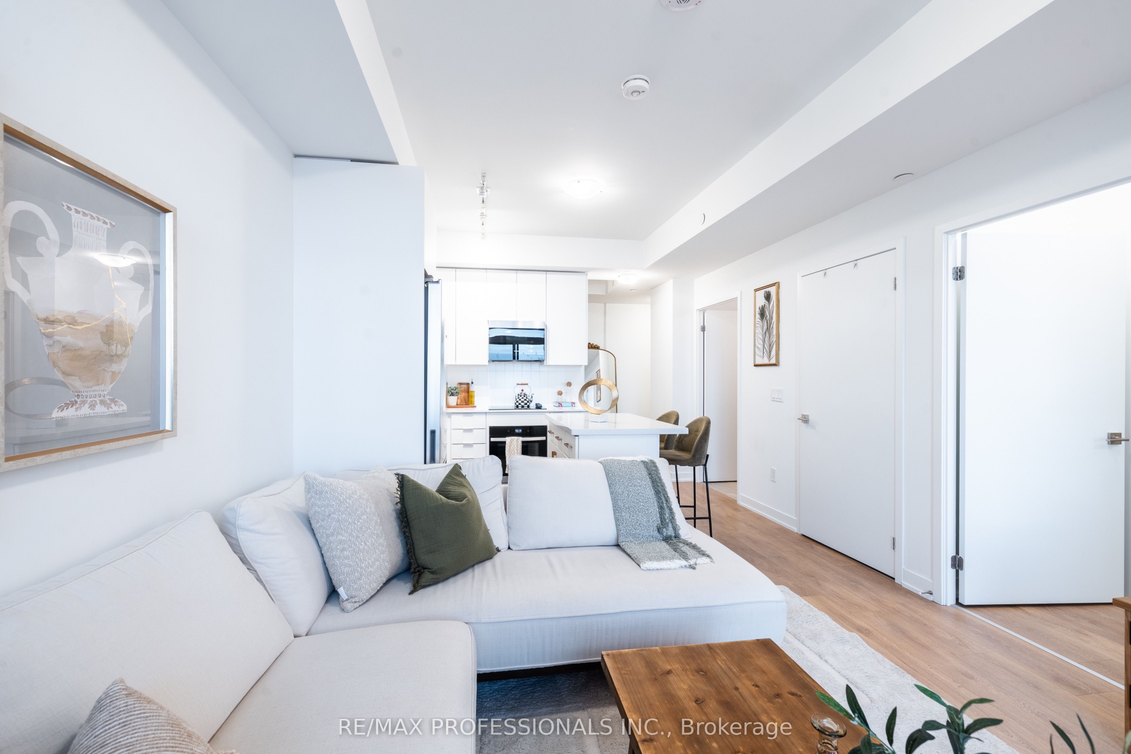10 Abeja Street 1421 Property Photo 7