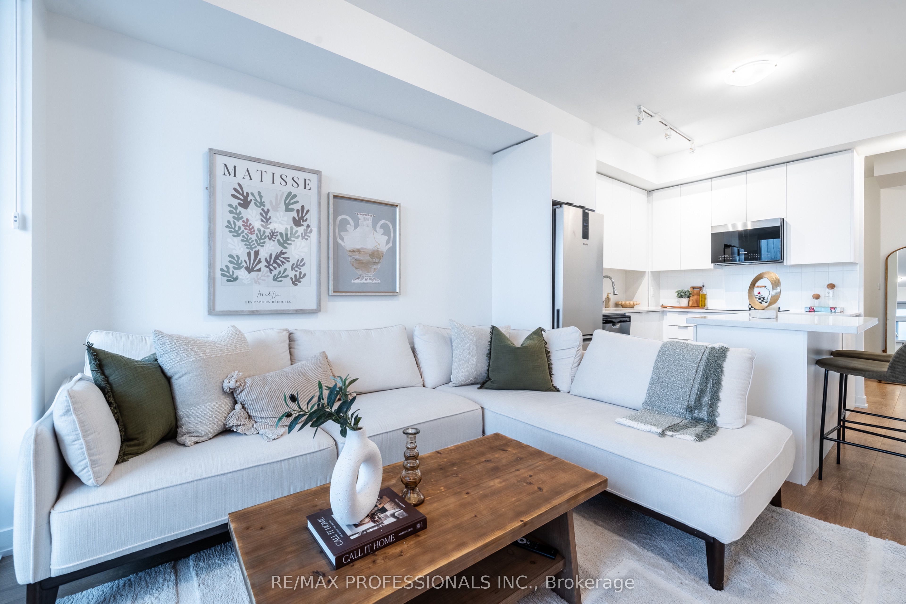 10 Abeja Street 1421 Property Photo 8
