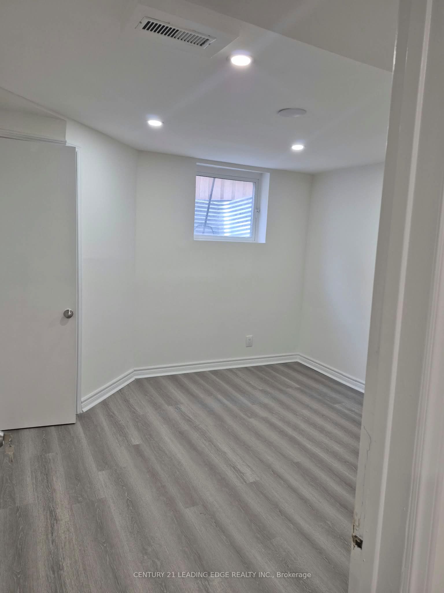 N13874424 Property Photo 14