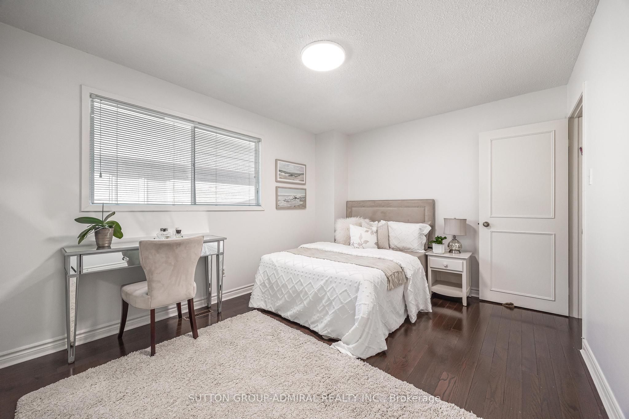49 Hetherington Crescent Property Photo 23