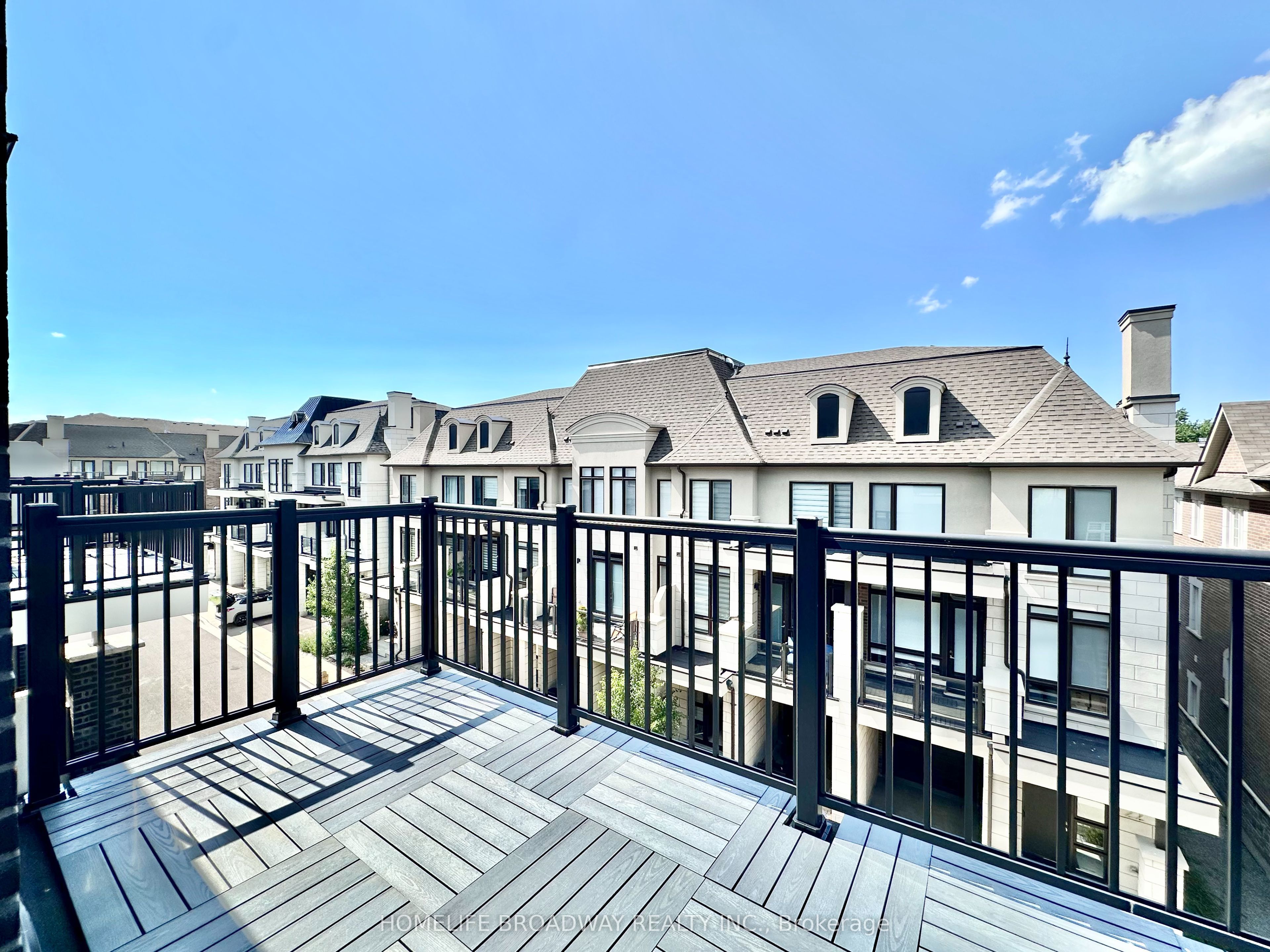 300 King Road Property Photo 30