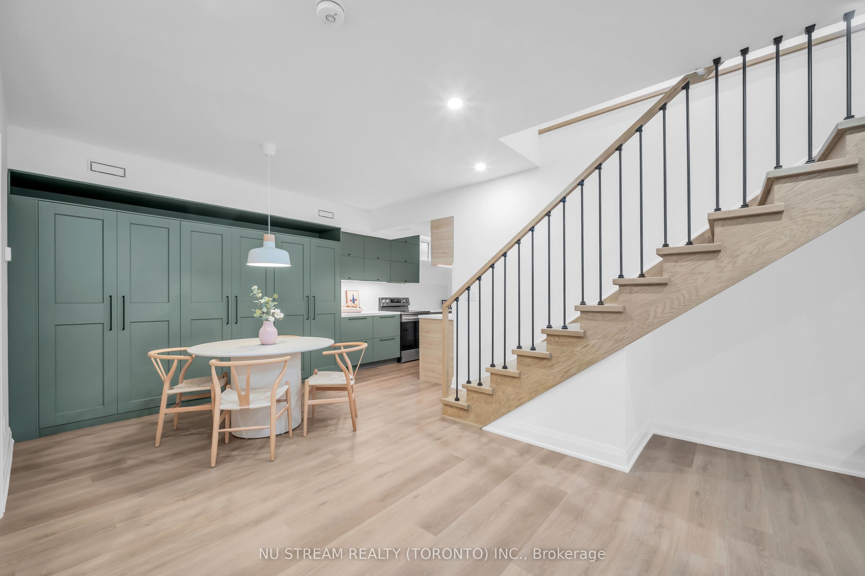 323 Winnifred Drive Property Photo 40