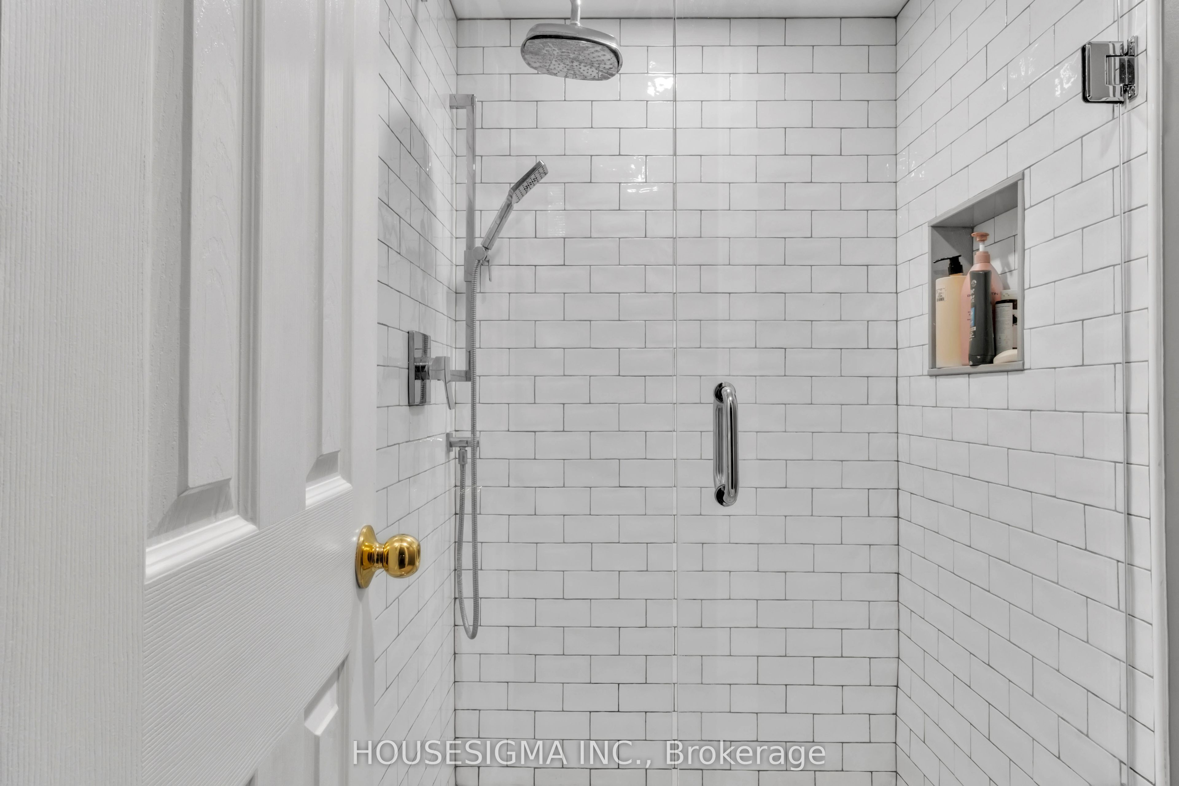 19 Magani Avenue Property Photo 36