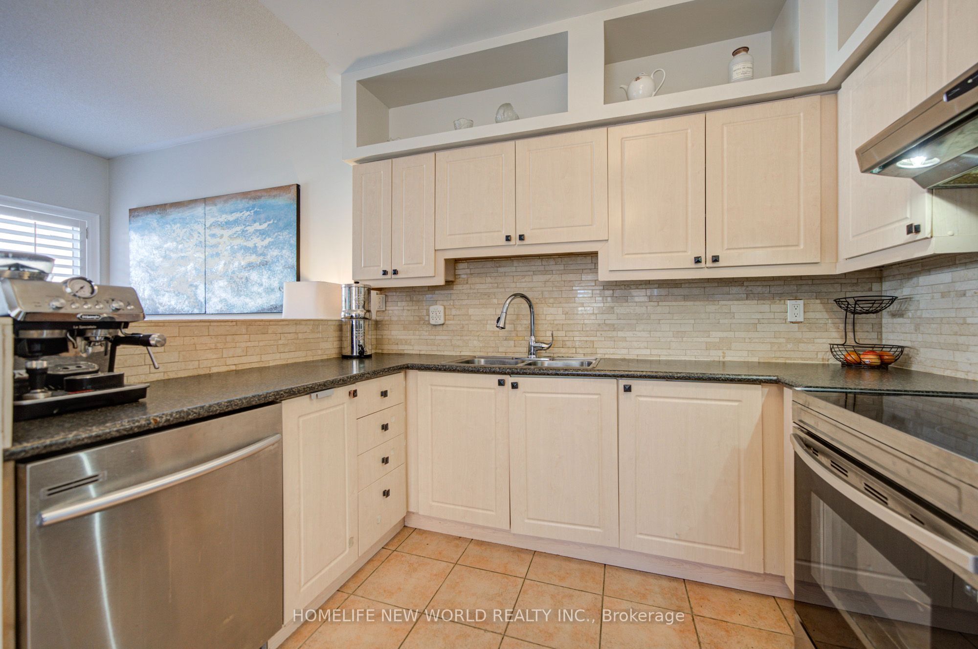 12 Belvia Drive Property Photo 15