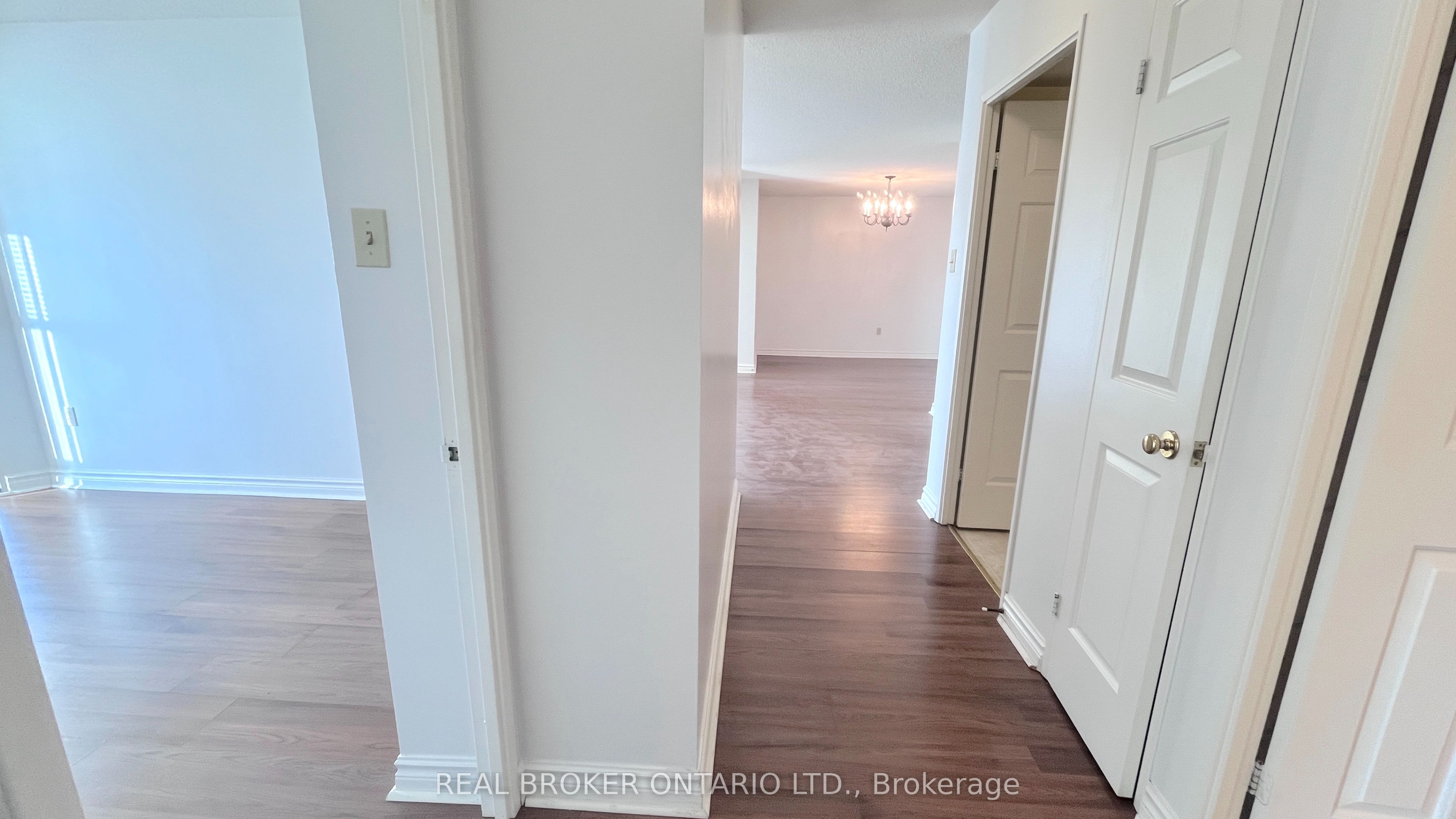 333 Clark Avenue W 509 Property Photo 12