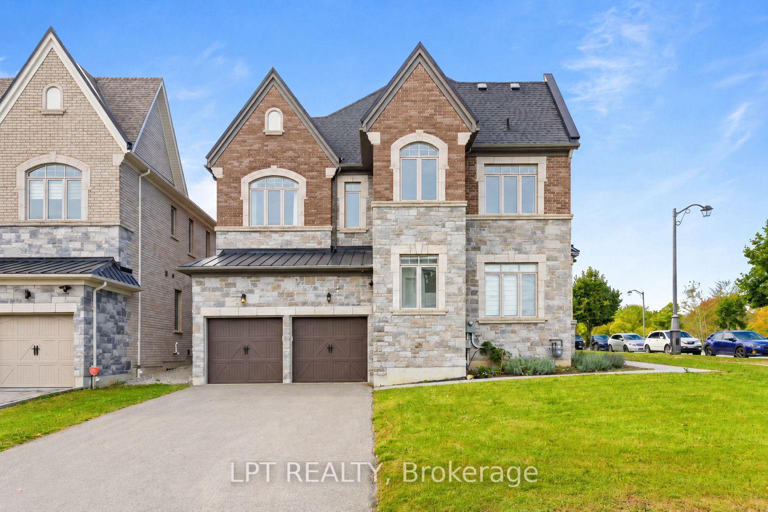90 Keatley Drive Property Photo 2