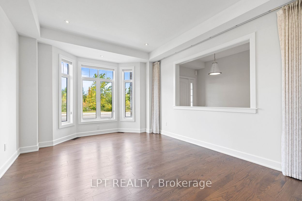 90 Keatley Drive Property Photo 8