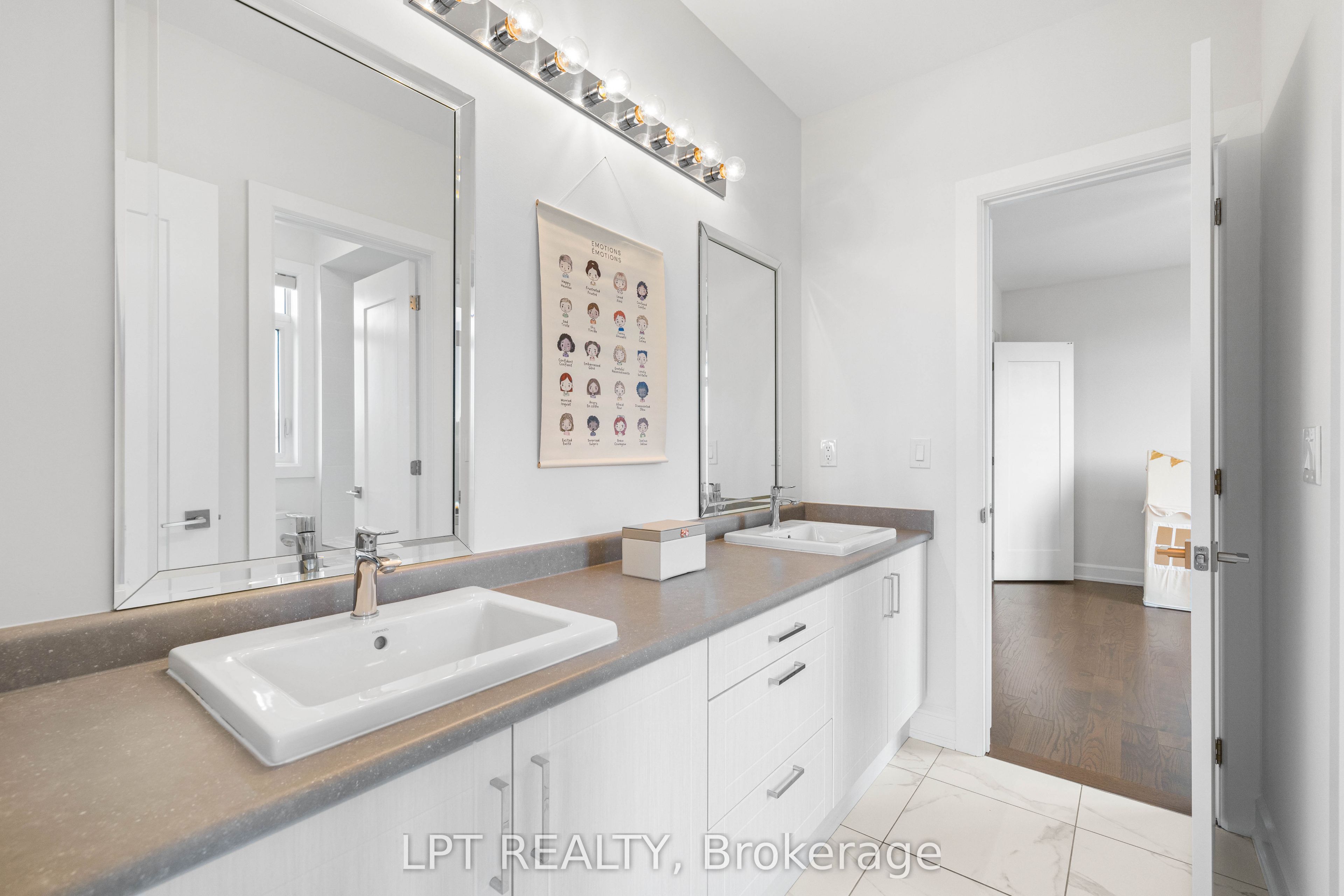 90 Keatley Drive Property Photo 25