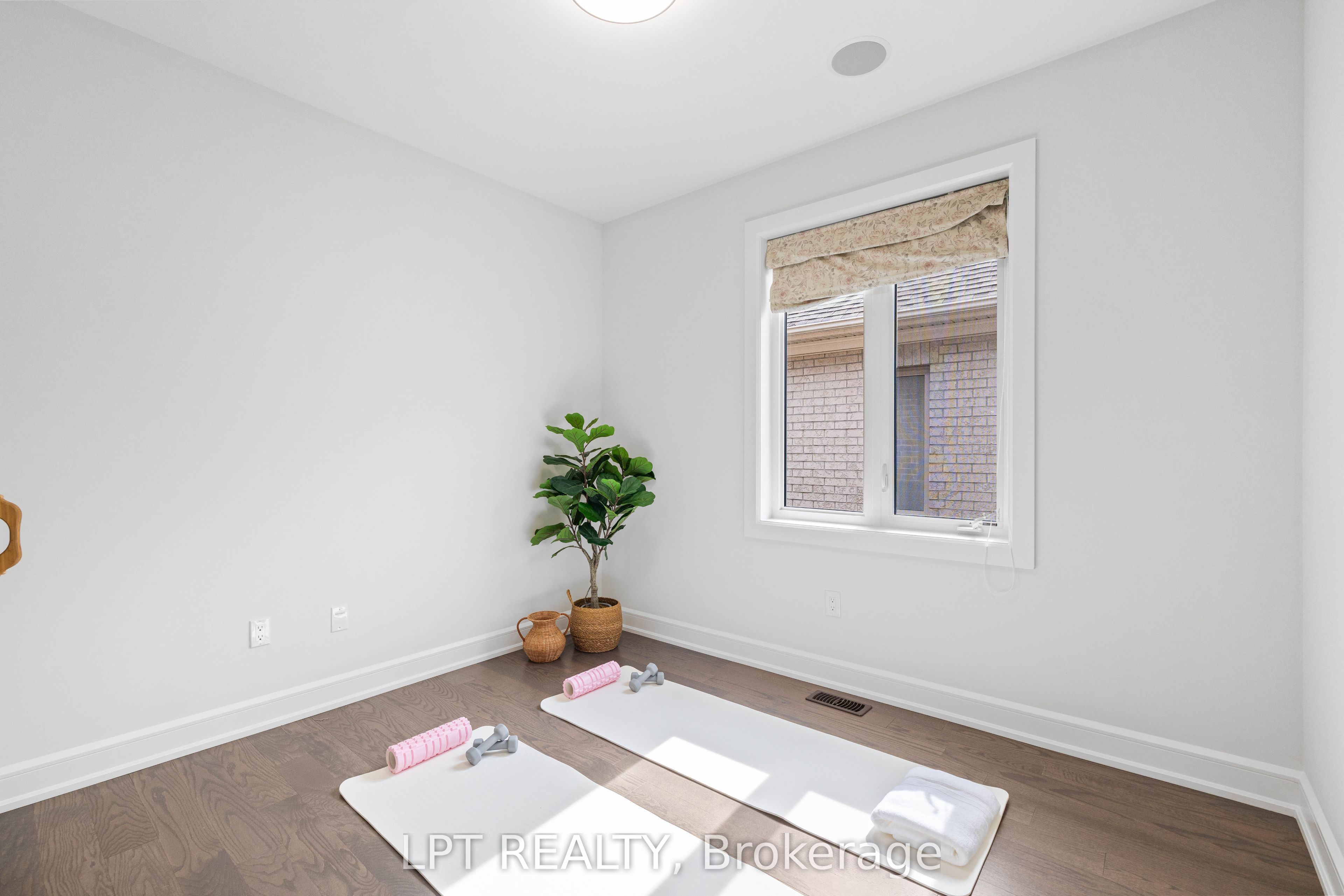 90 Keatley Drive Property Photo 33
