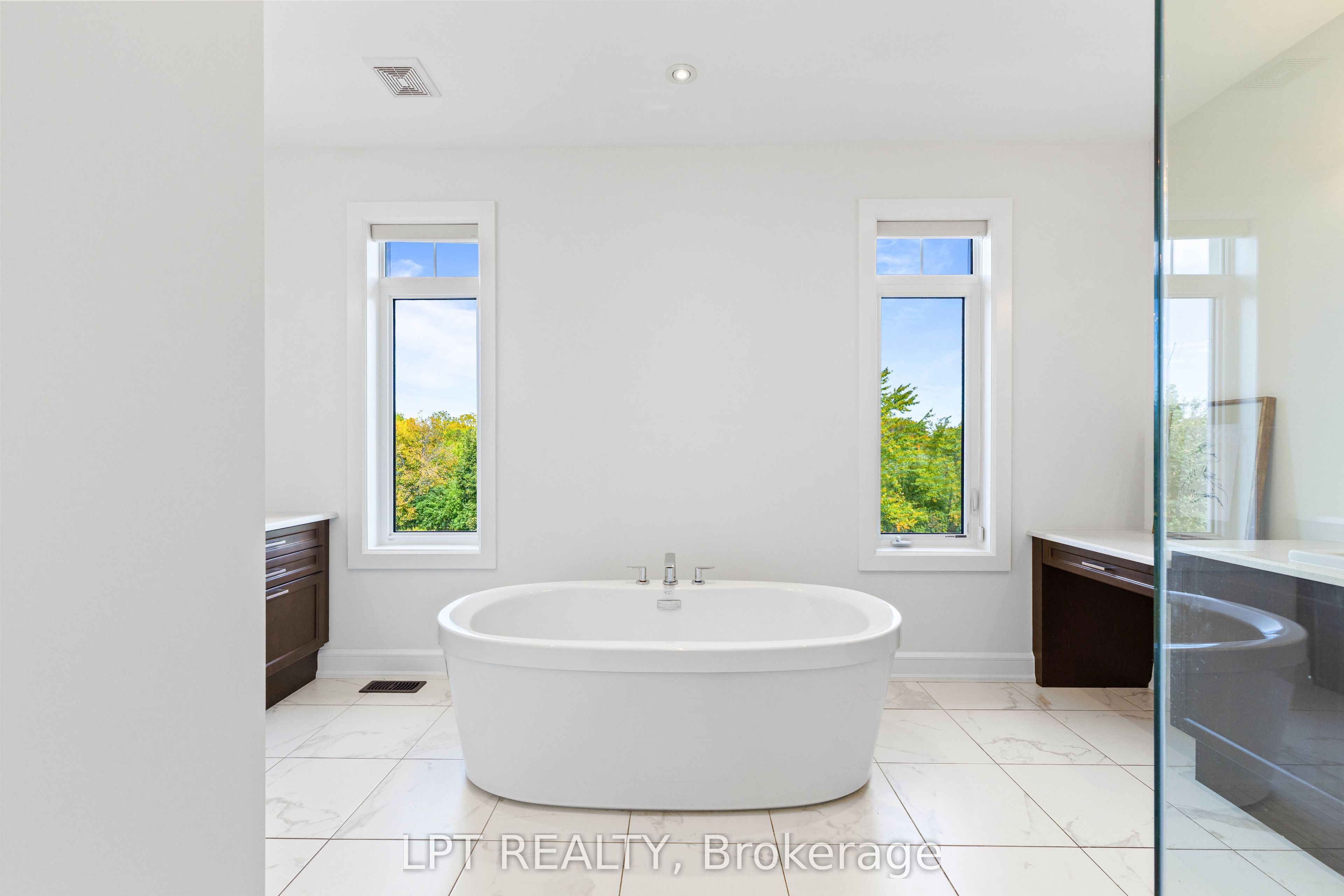 90 Keatley Drive Property Photo 40