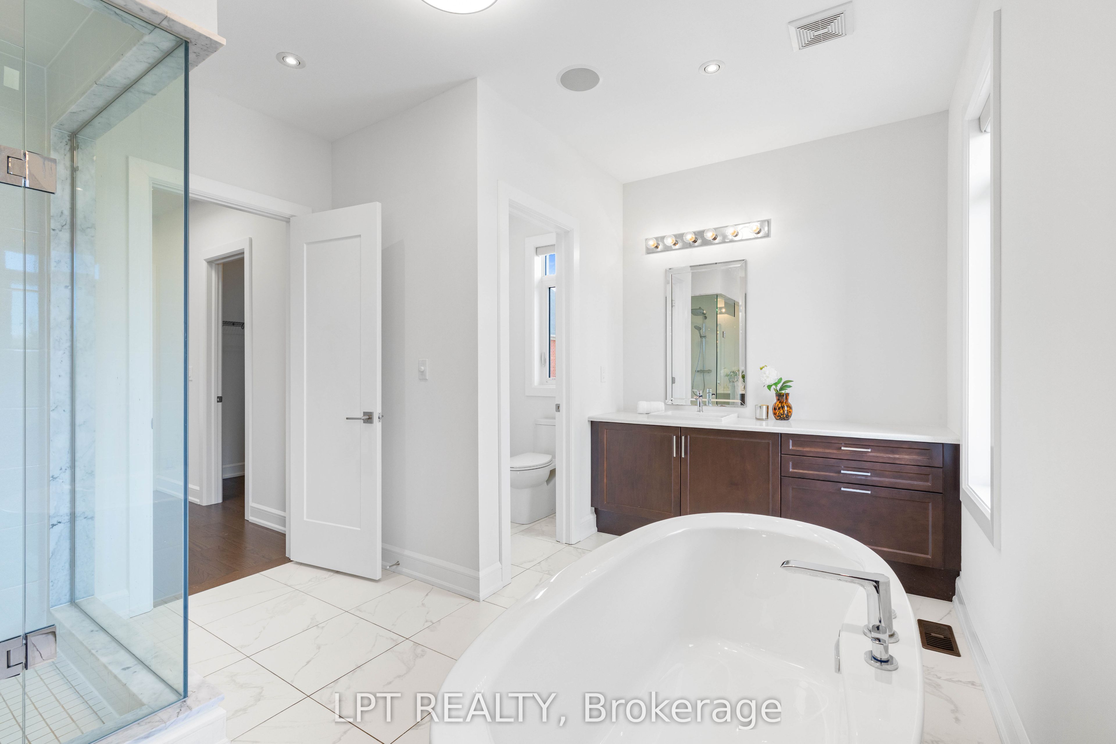 90 Keatley Drive Property Photo 41