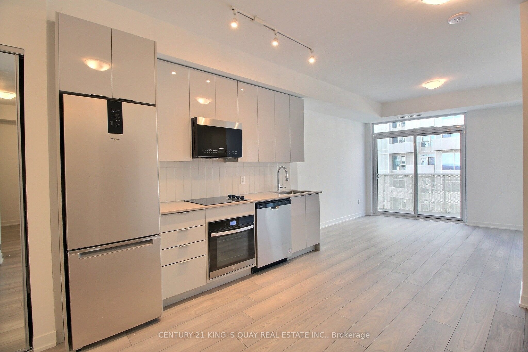 10 Abeja Street 1416 Property Photo 1