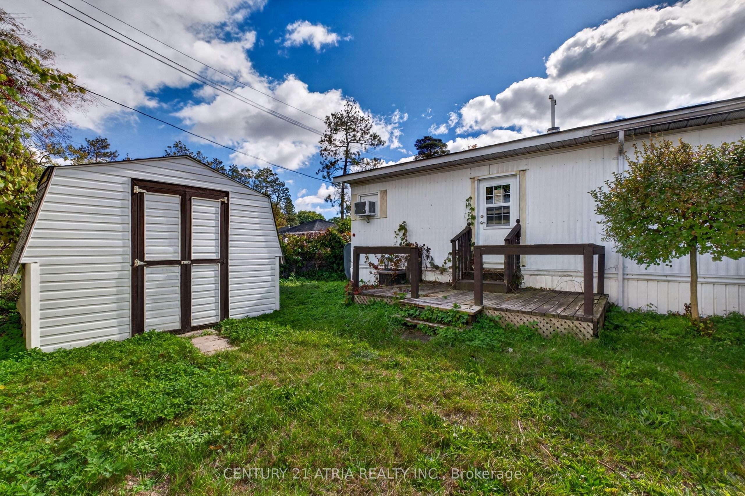 5 First Street Property Photo 24