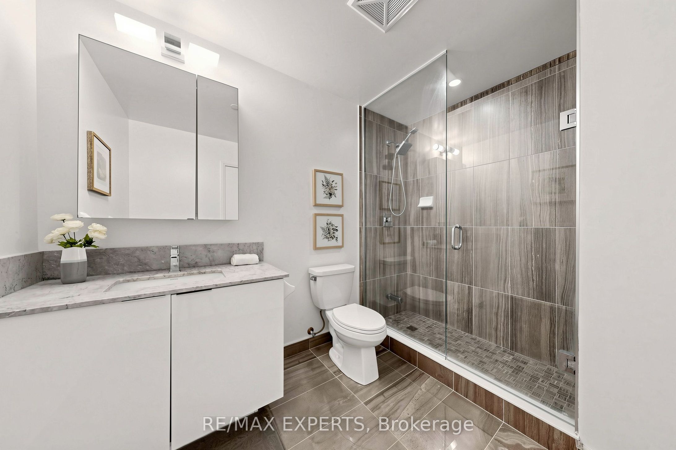 99 Eagle Rock Way 302 Property Photo 15