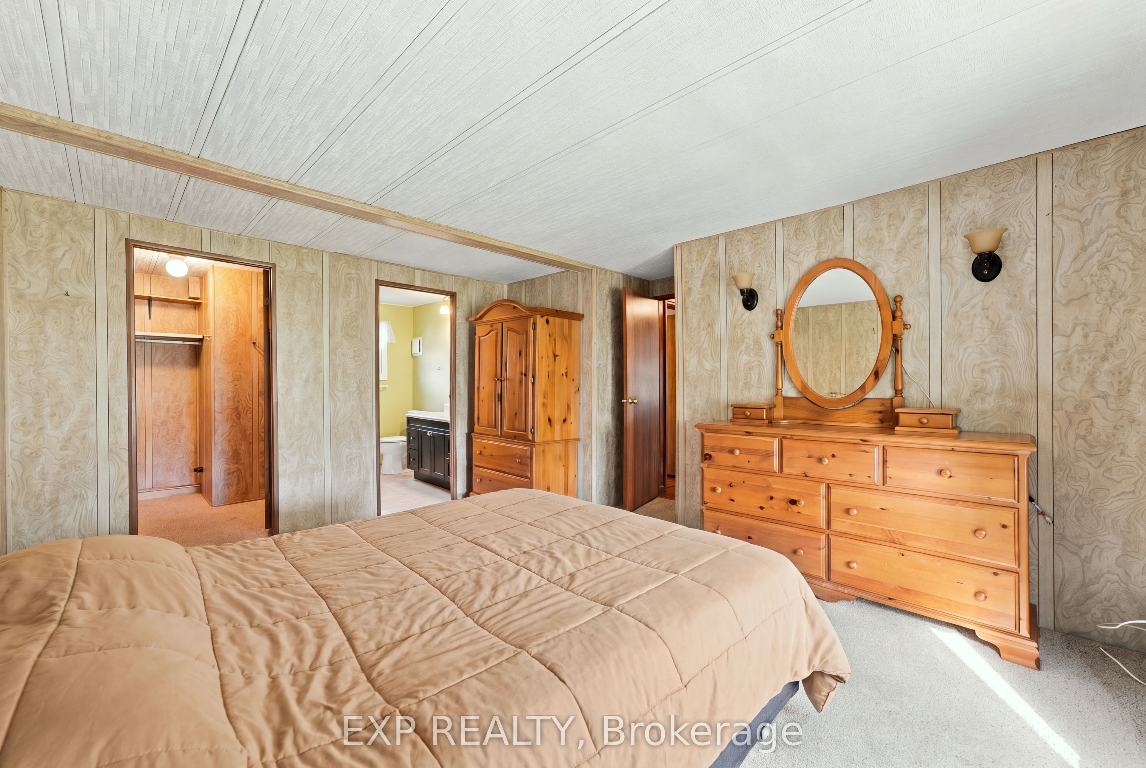 139 Roxanna Drive Property Photo 14