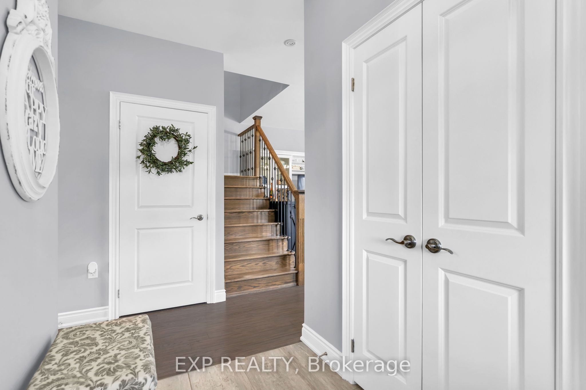 10 Vita Stephanie Court Property Photo 8