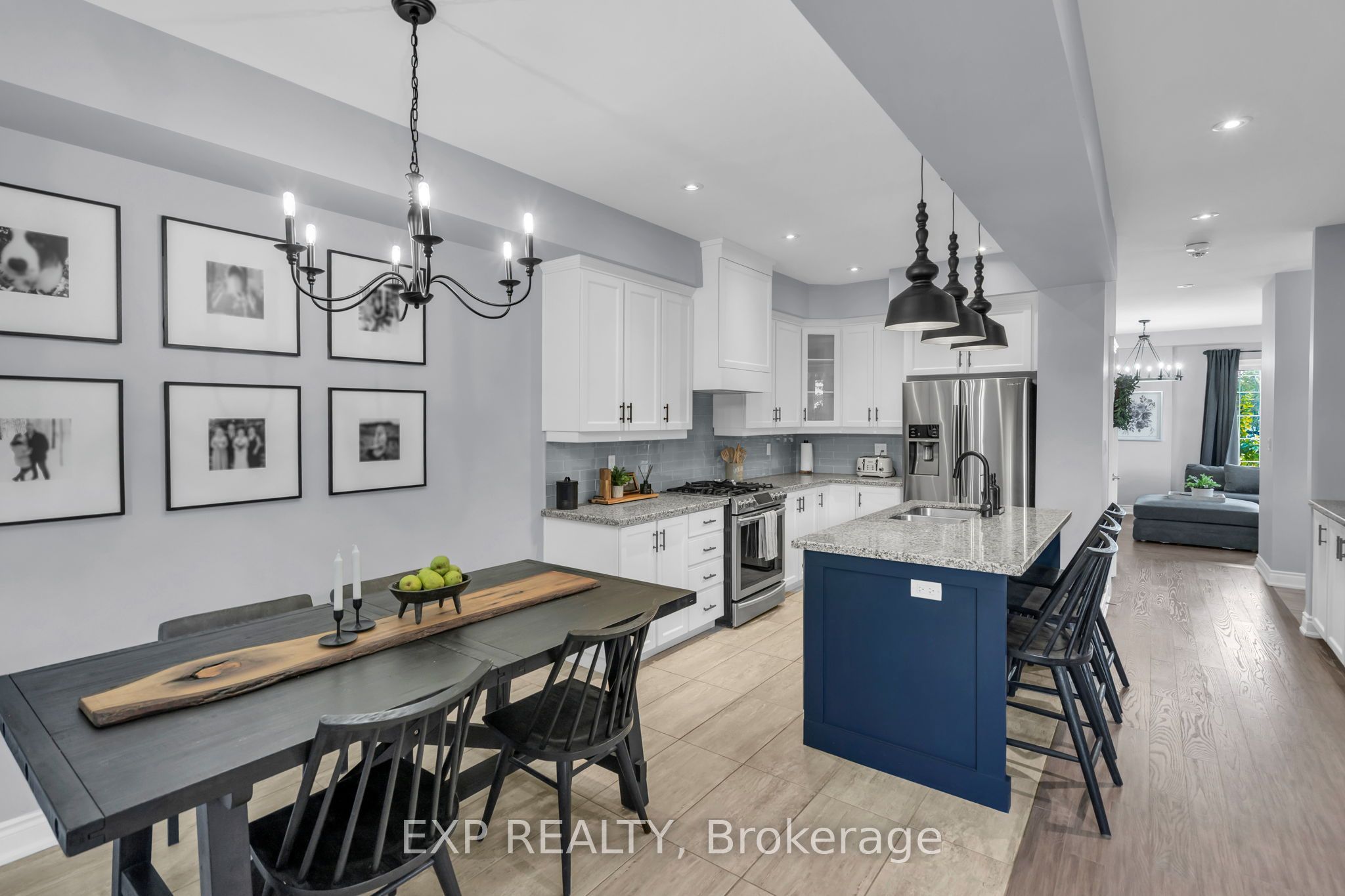 10 Vita Stephanie Court Property Photo 23