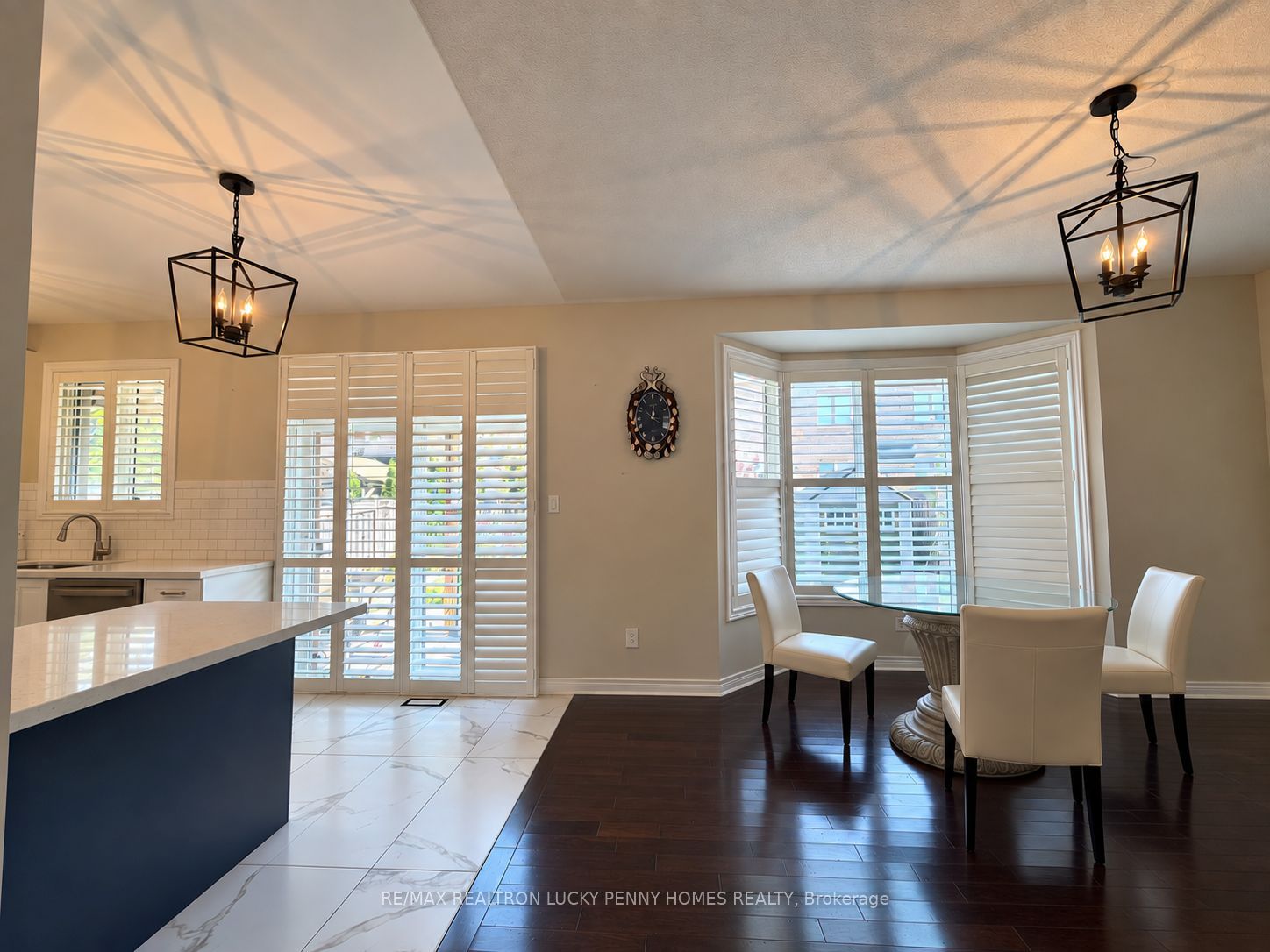83 Yakefarm Boulevard Property Photo 3