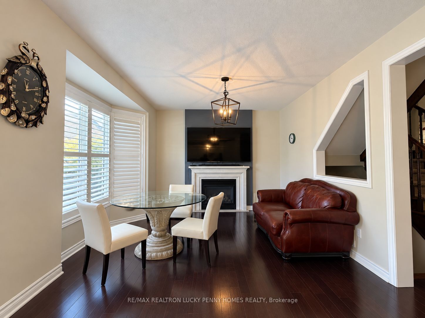 83 Yakefarm Boulevard Property Photo 5