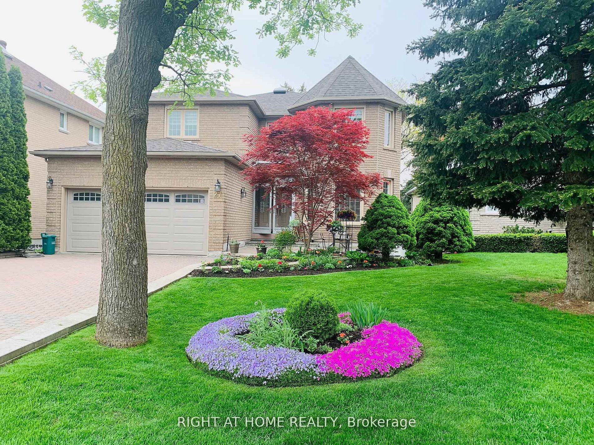 27 Addison Street Property Photo 2