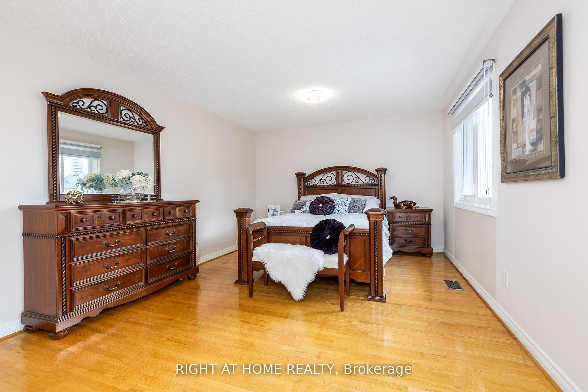 27 Addison Street Property Photo 26