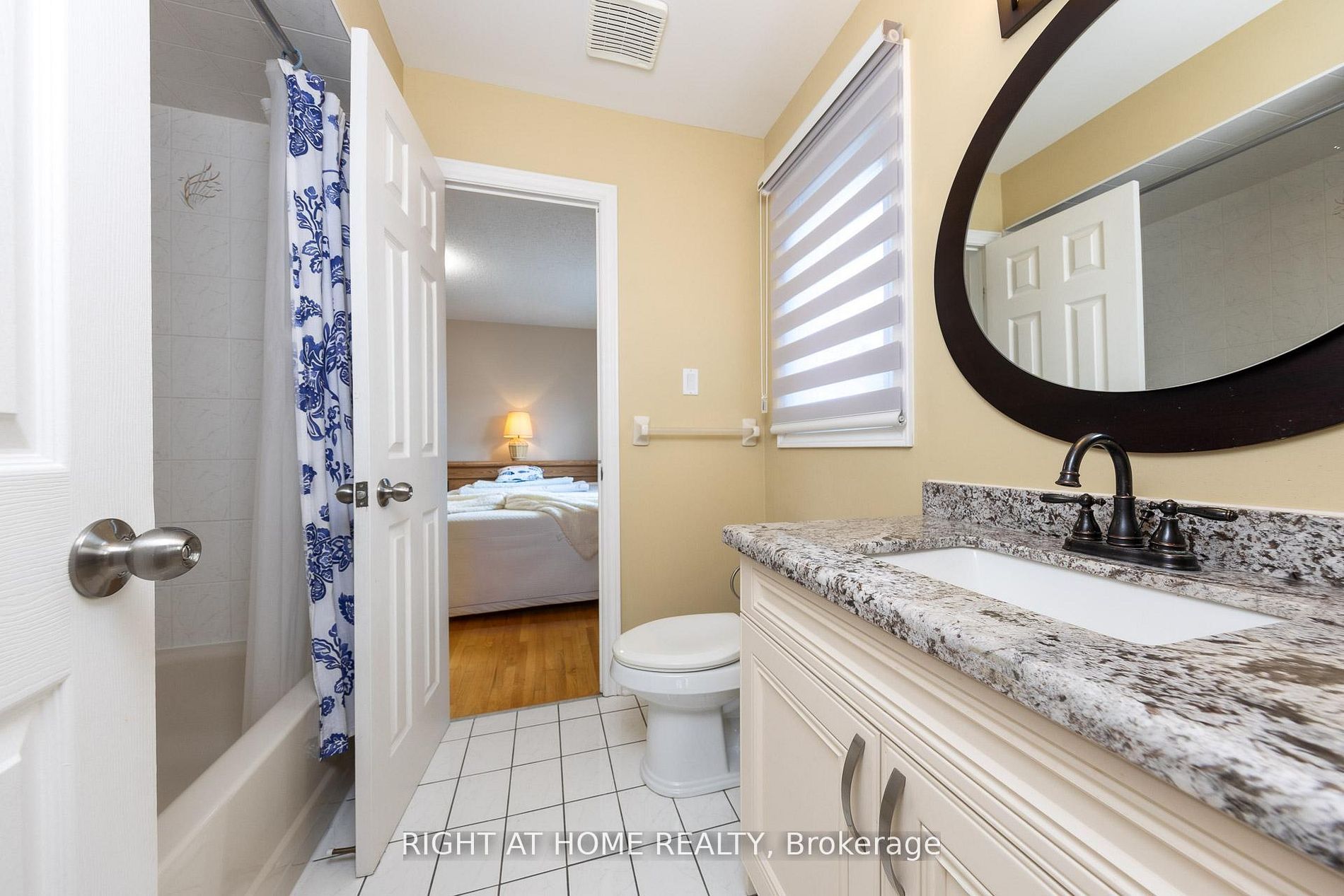 27 Addison Street Property Photo 31