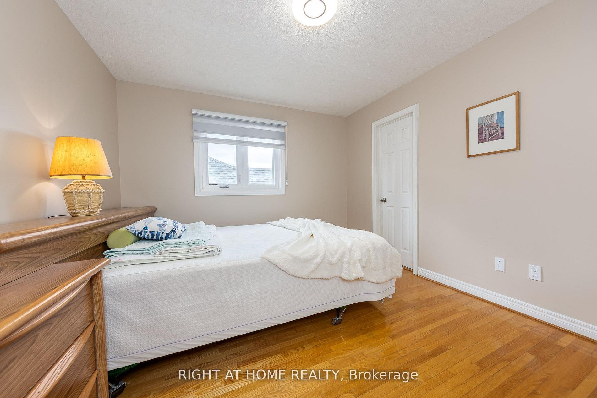 27 Addison Street Property Photo 32