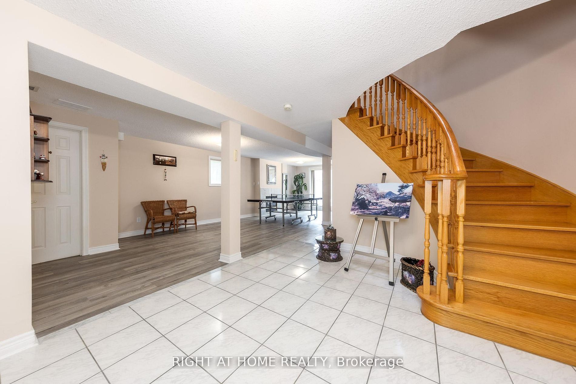 27 Addison Street Property Photo 37
