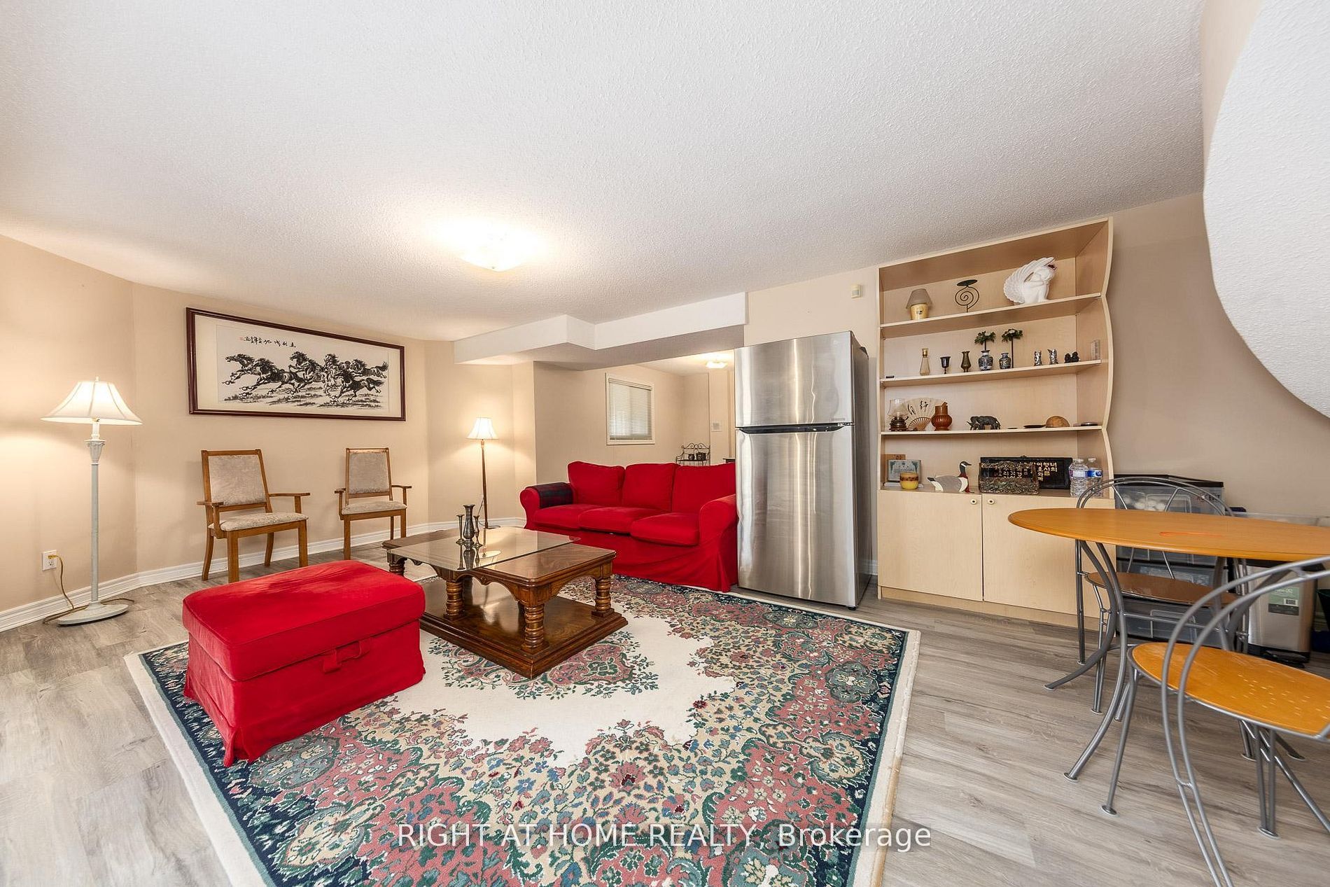 27 Addison Street Property Photo 40