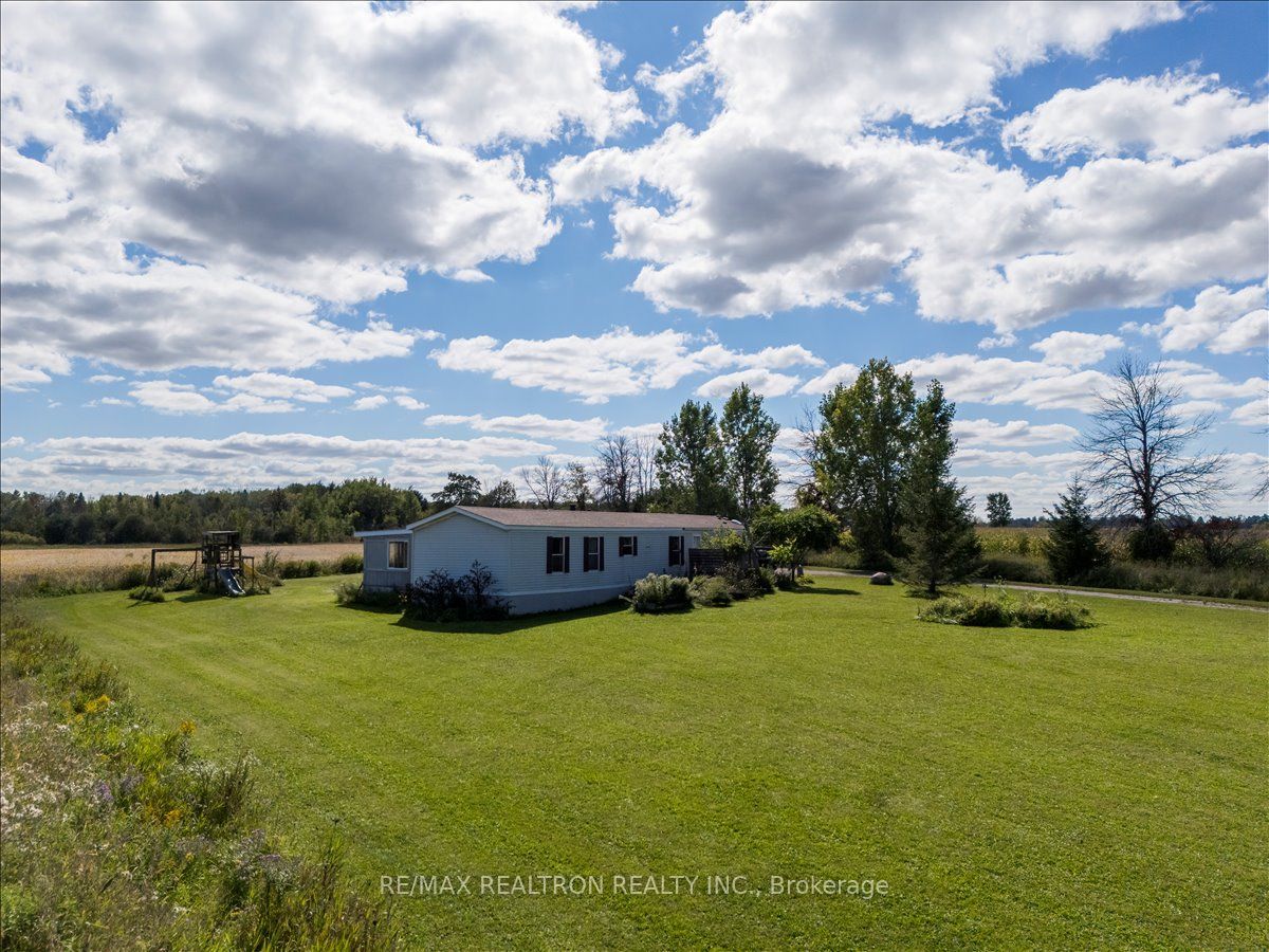 2755 4th Line Property Photo 14