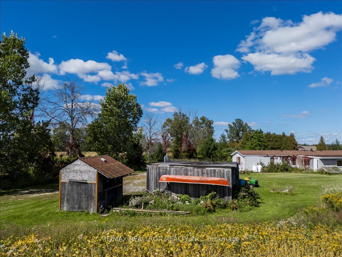 2755 4th Line Property Photo 29