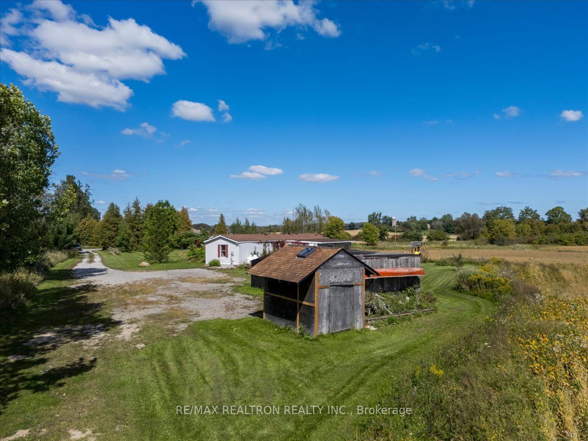 2755 4th Line Property Photo 31