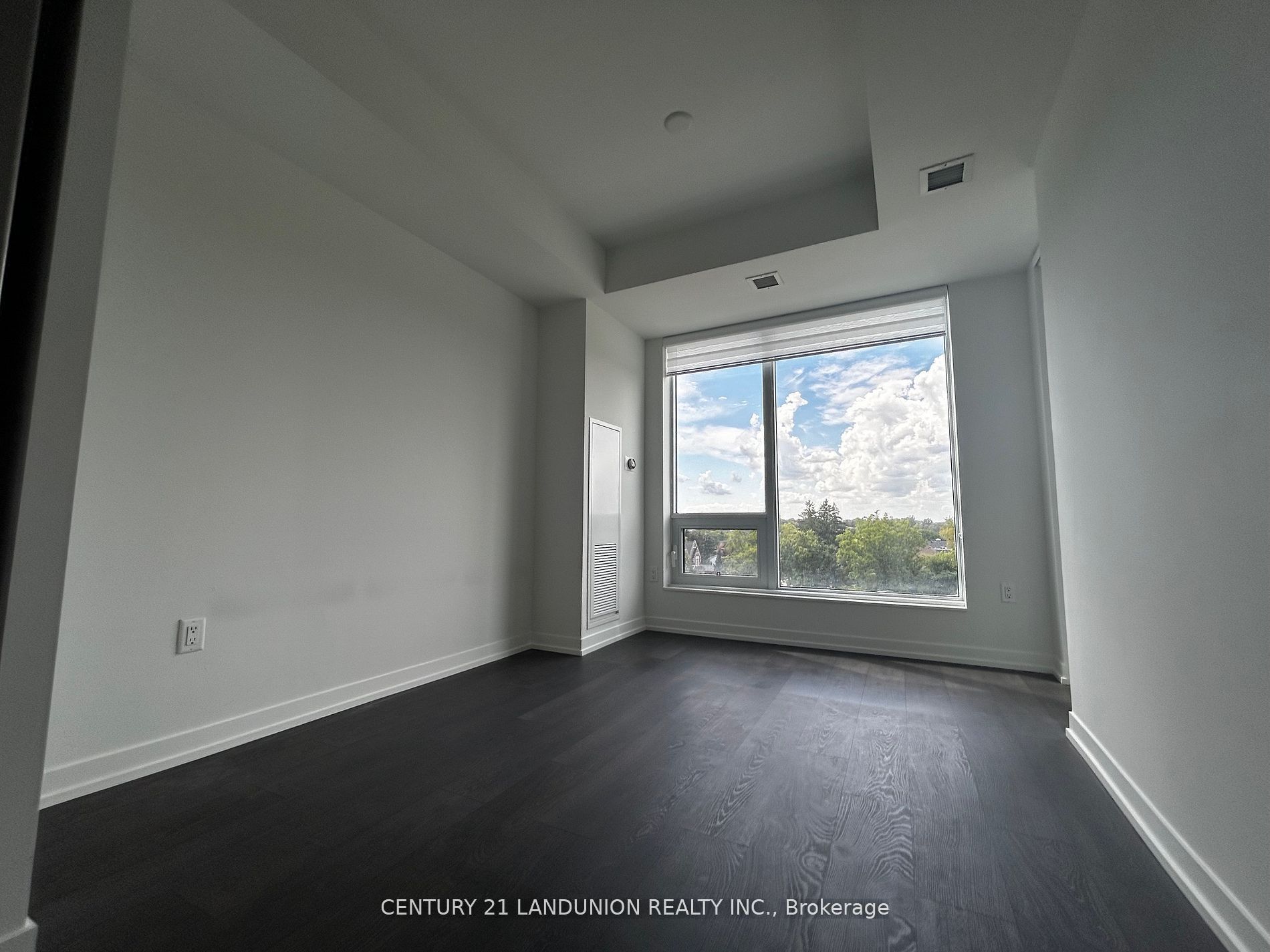 3 Rosewater Street 501w Property Photo 9