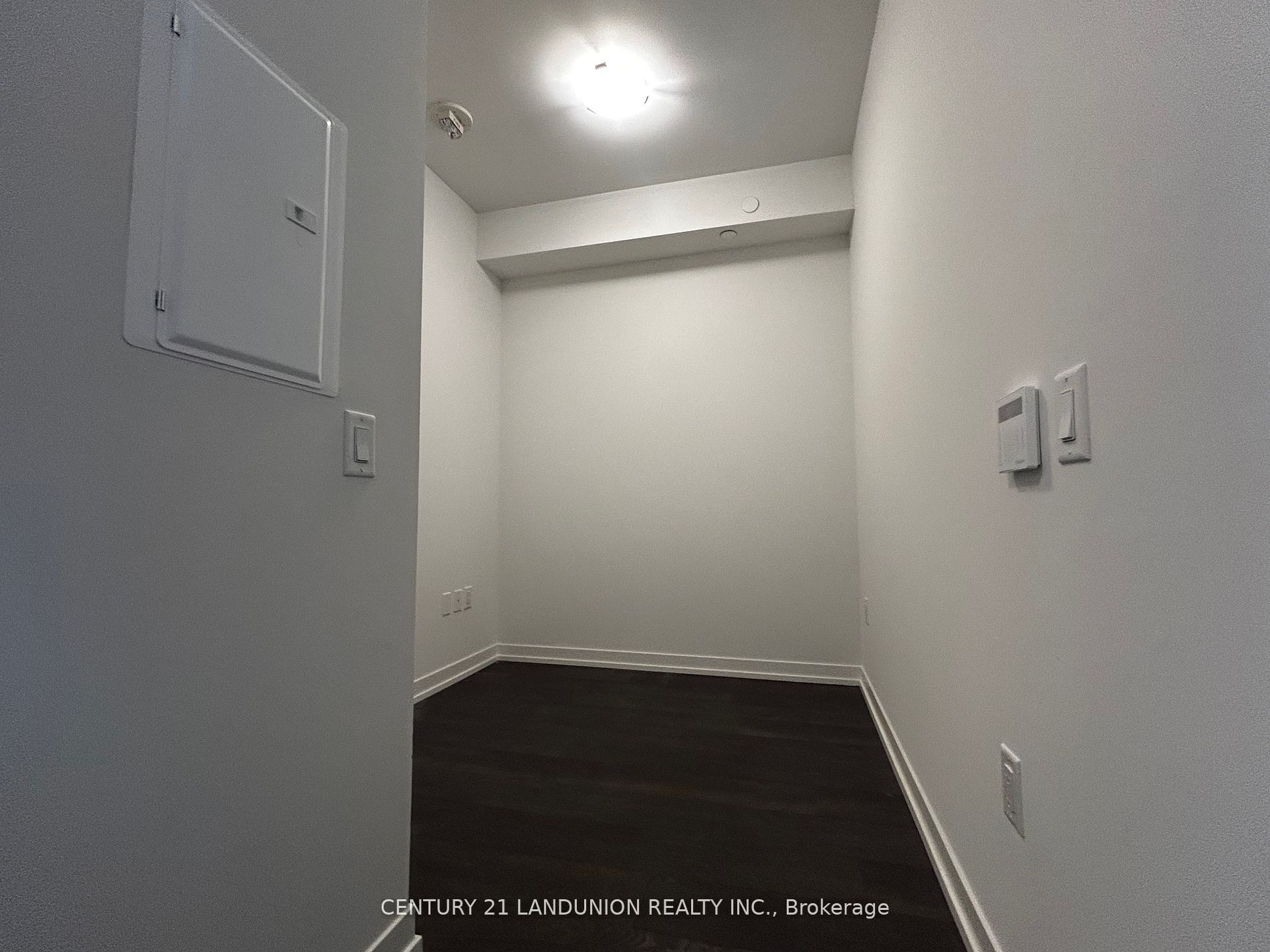 3 Rosewater Street 501w Property Photo 12