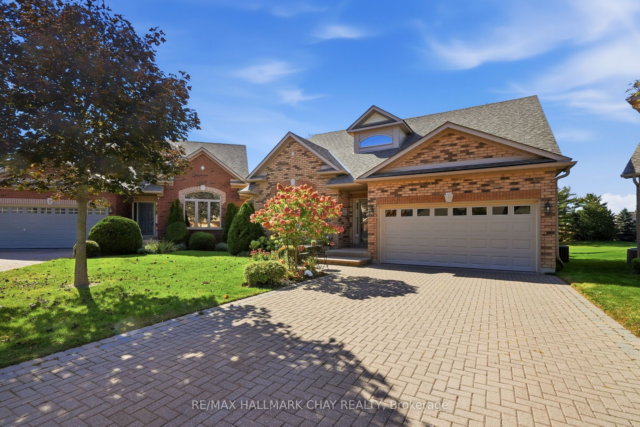 9 La Costa Court Property Photo 4