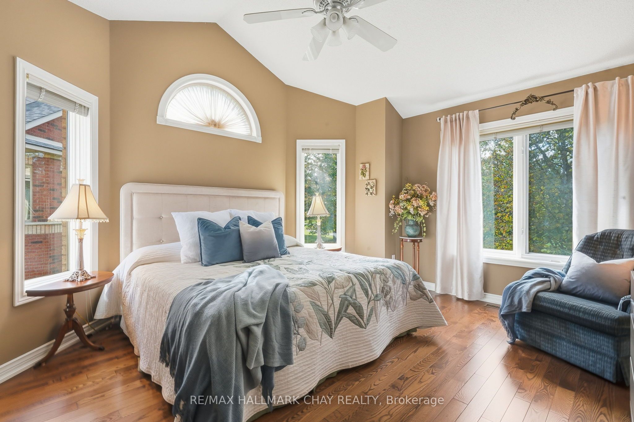 9 La Costa Court Property Photo 13