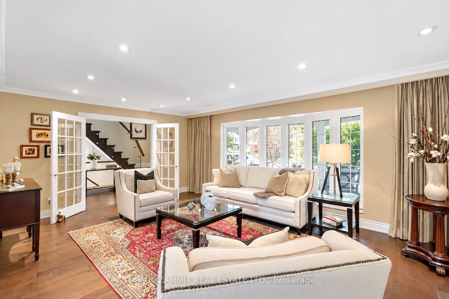 35 Almond Avenue Property Photo 8
