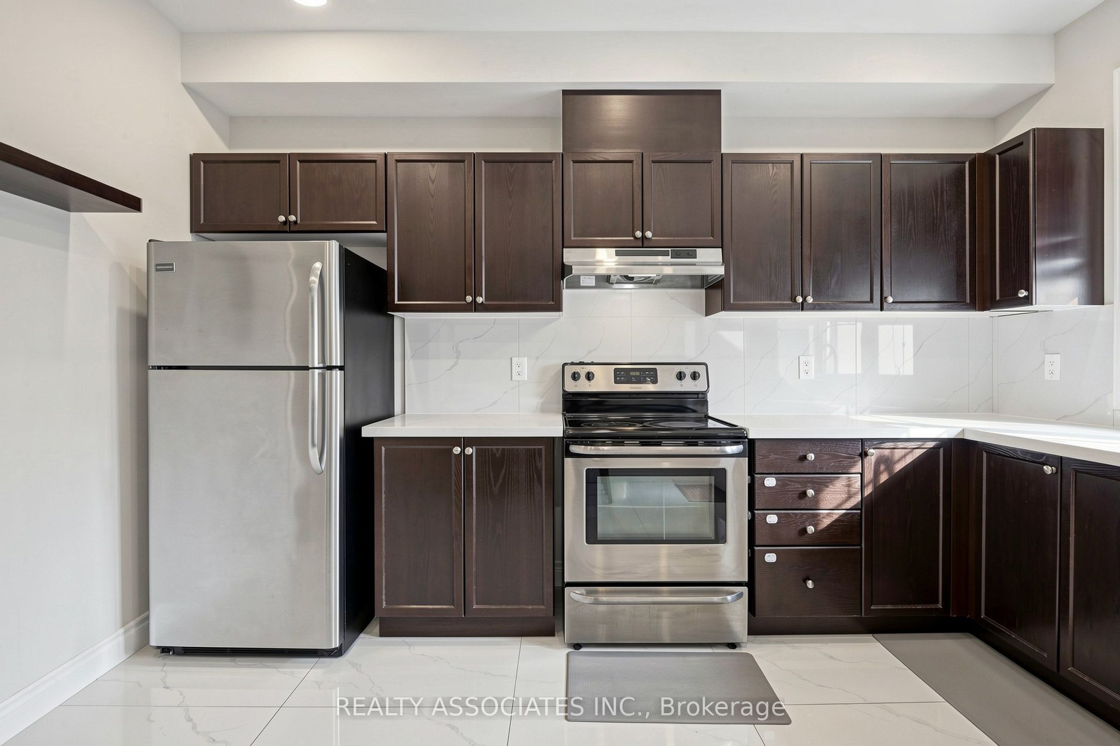 297 Delray Drive Property Photo 12