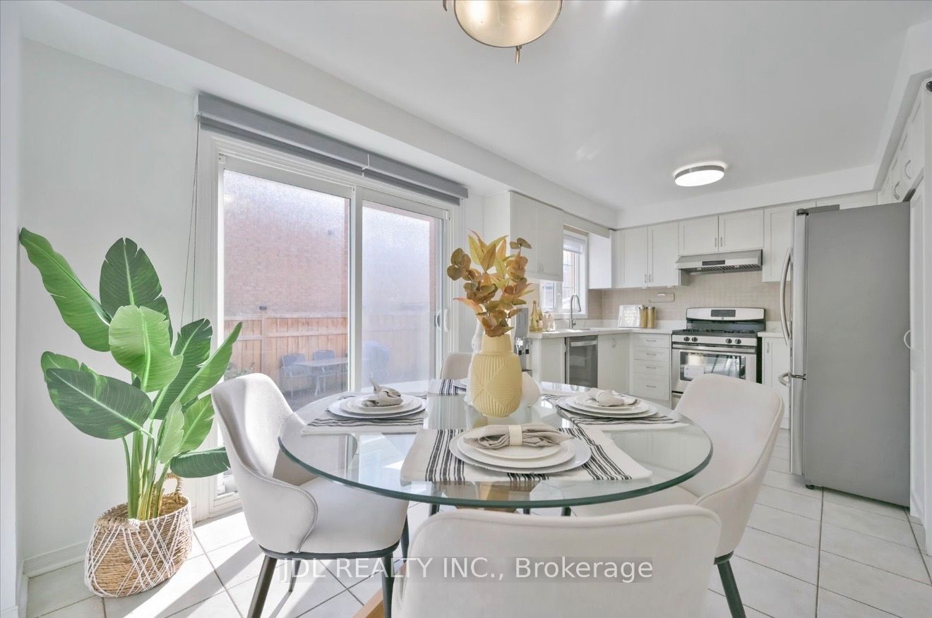 21 Iron Horse Avenue Property Photo 8