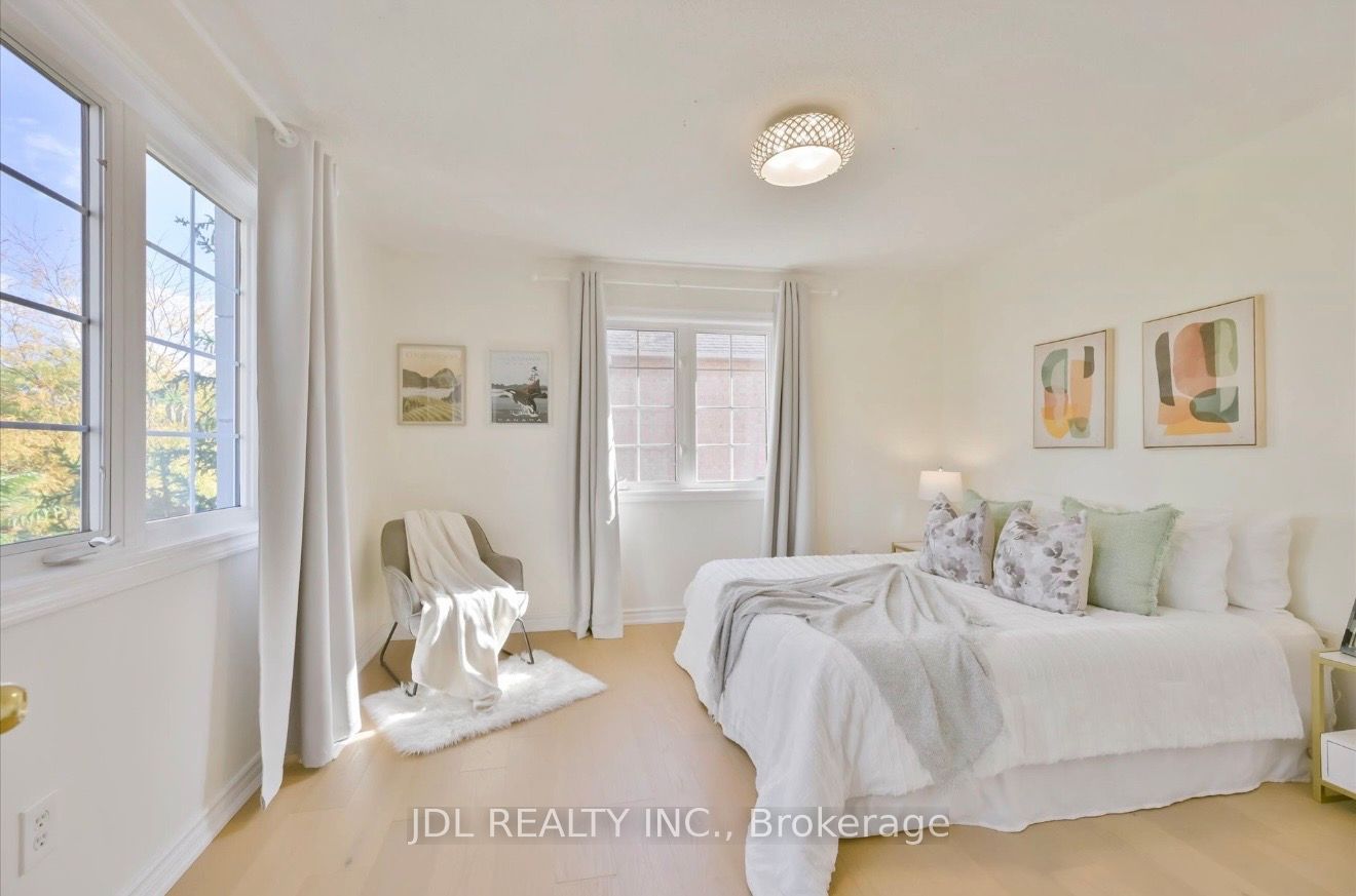 21 Iron Horse Avenue Property Photo 17