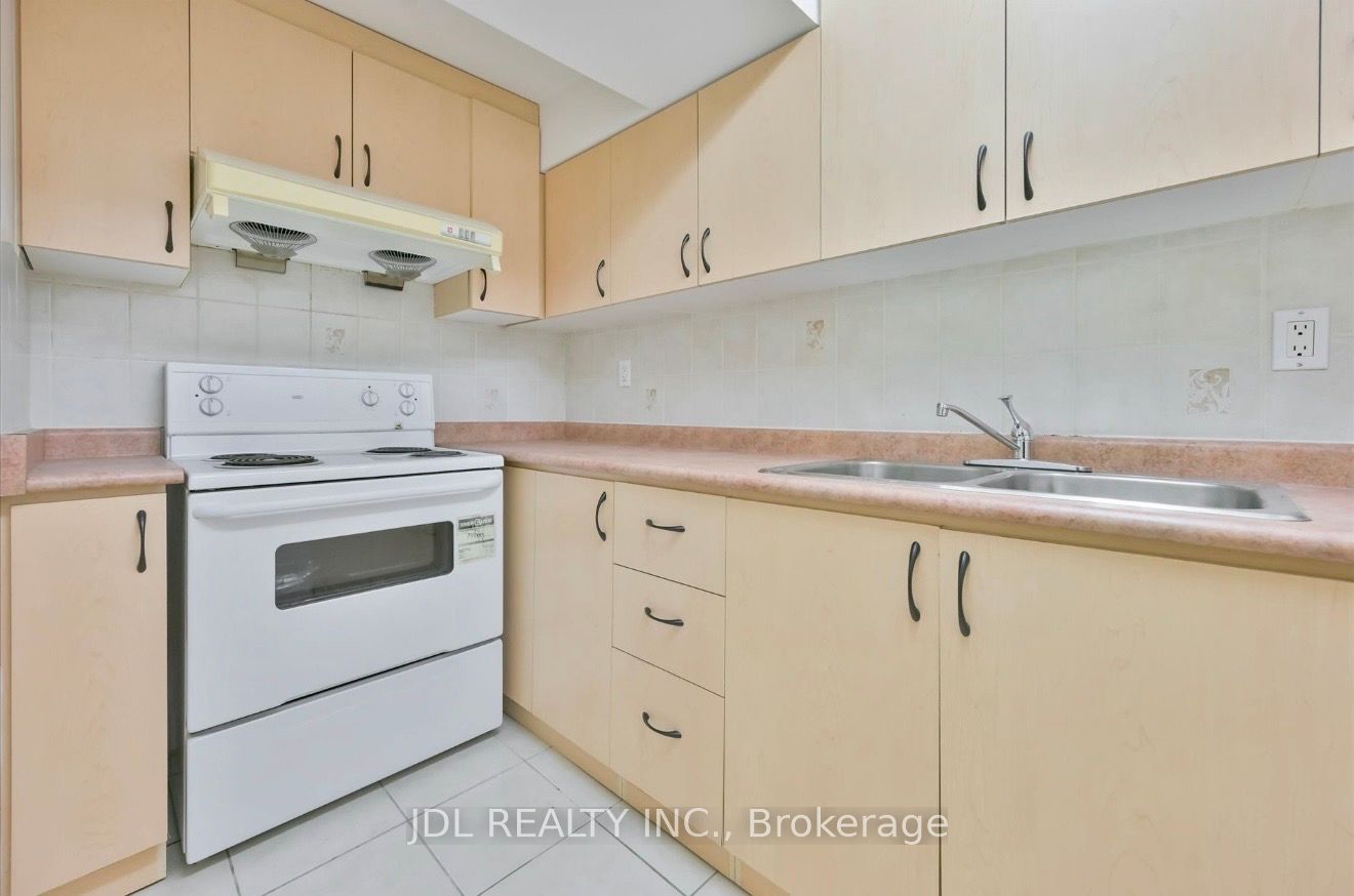 21 Iron Horse Avenue Property Photo 22