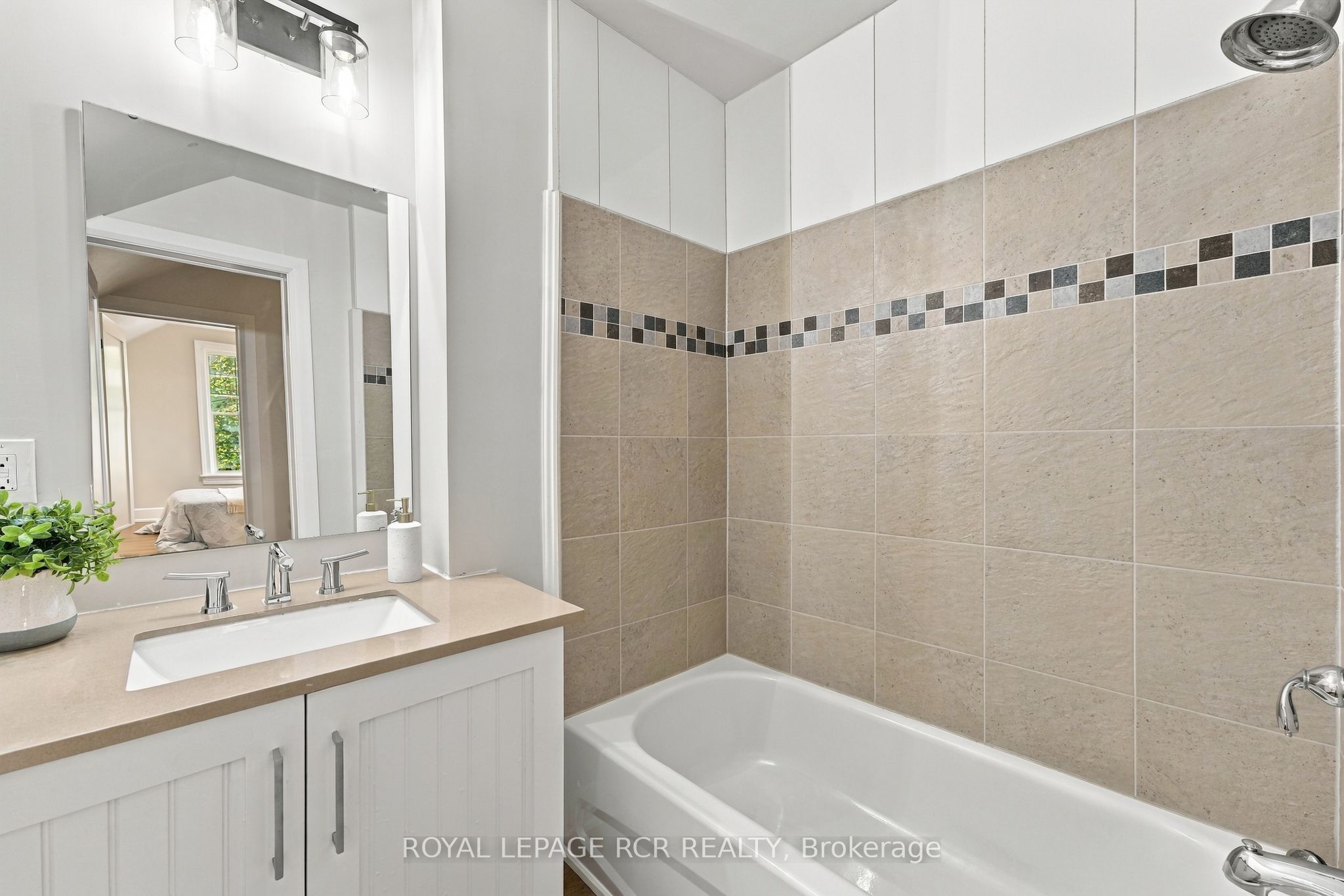35 Metcalfe Street Property Photo 21