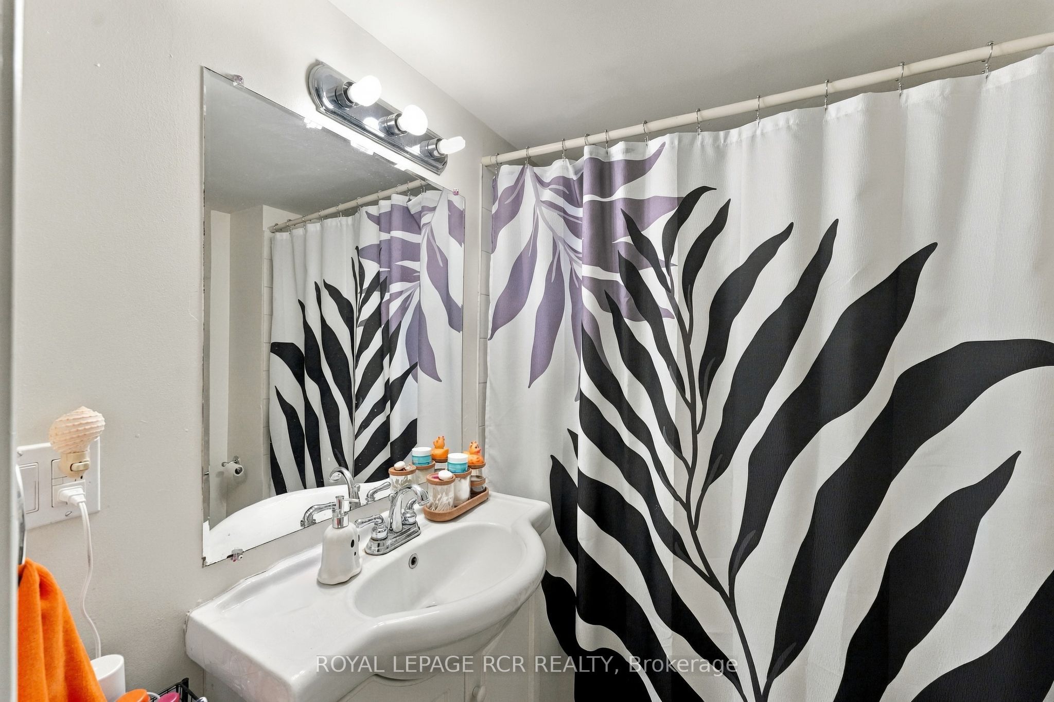 35 Metcalfe Street Property Photo 44